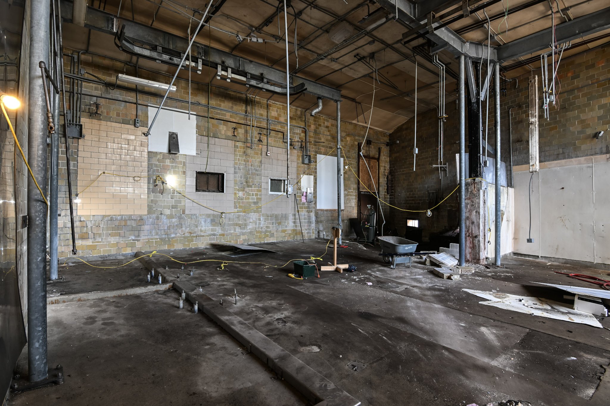 Baymiller Slaughterhouse - Phil Armstrong -5.jpg