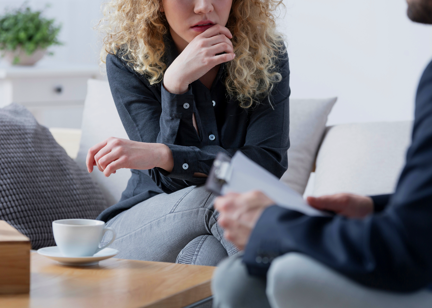 What Is the Difference Between a Health and Wellness Coach and a Therapist?