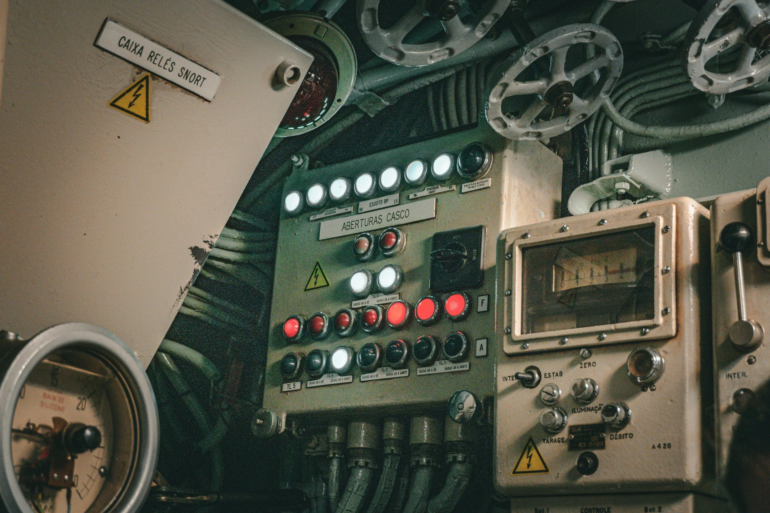 Industrial electrical services in central Oregon and Oregon coast.