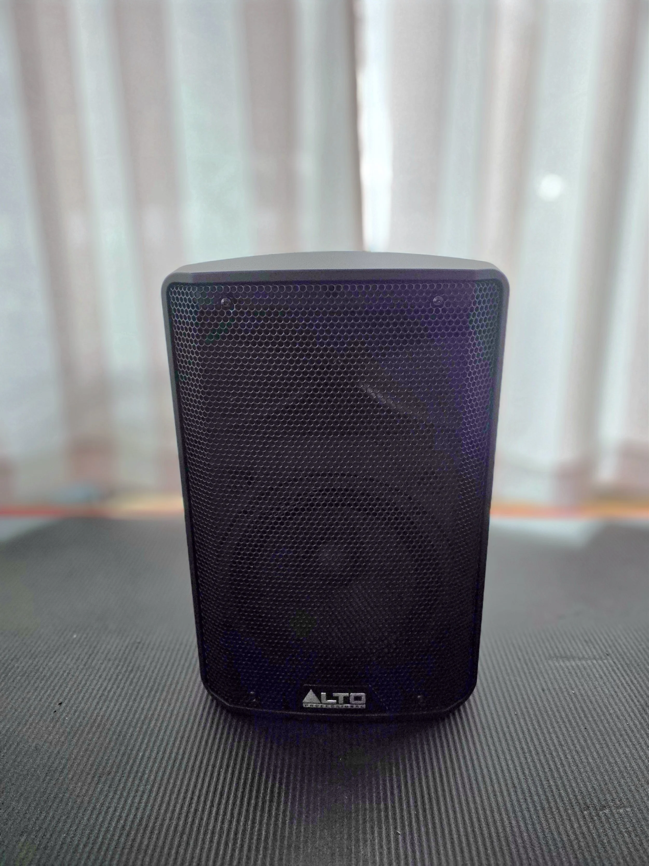 Alto Professional TX 308 (two way) Powered Loudspeaker (USED)