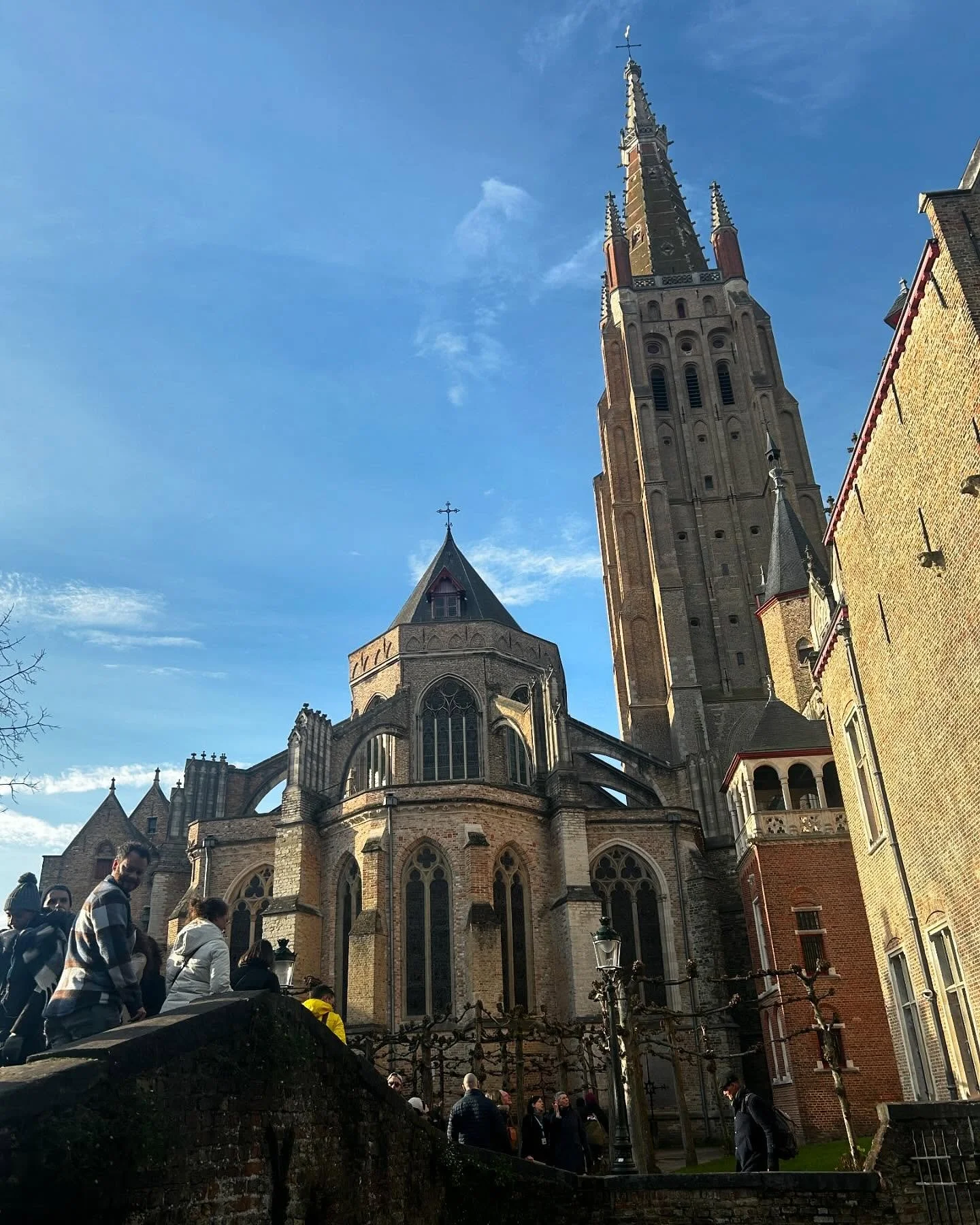 last day accidentally had a fair amount of extra chaos. we accidentally ended up at the Sinter Kalus Welkom parade but had to leave before he came down the canal. then we stopped at delirium to do the beer meter and the ended up hanging out with this