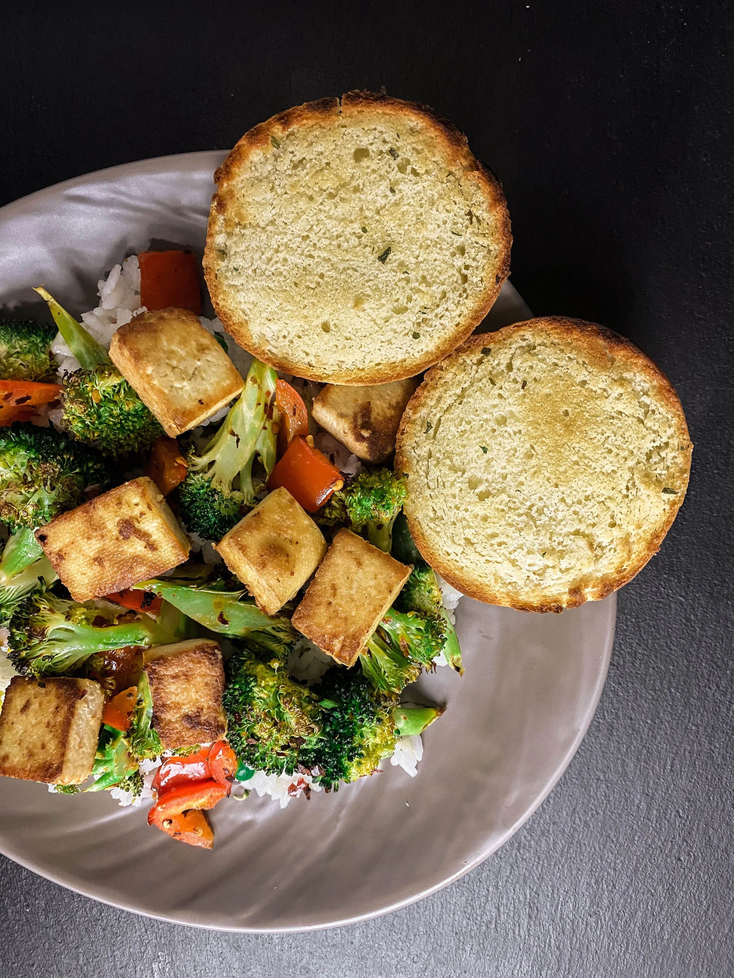 toasted bannock served with salad