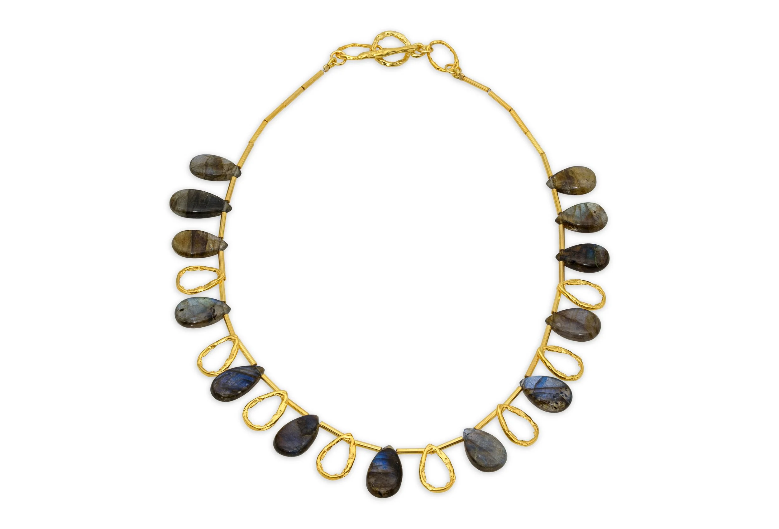 2-7.NECKLACE.jpg