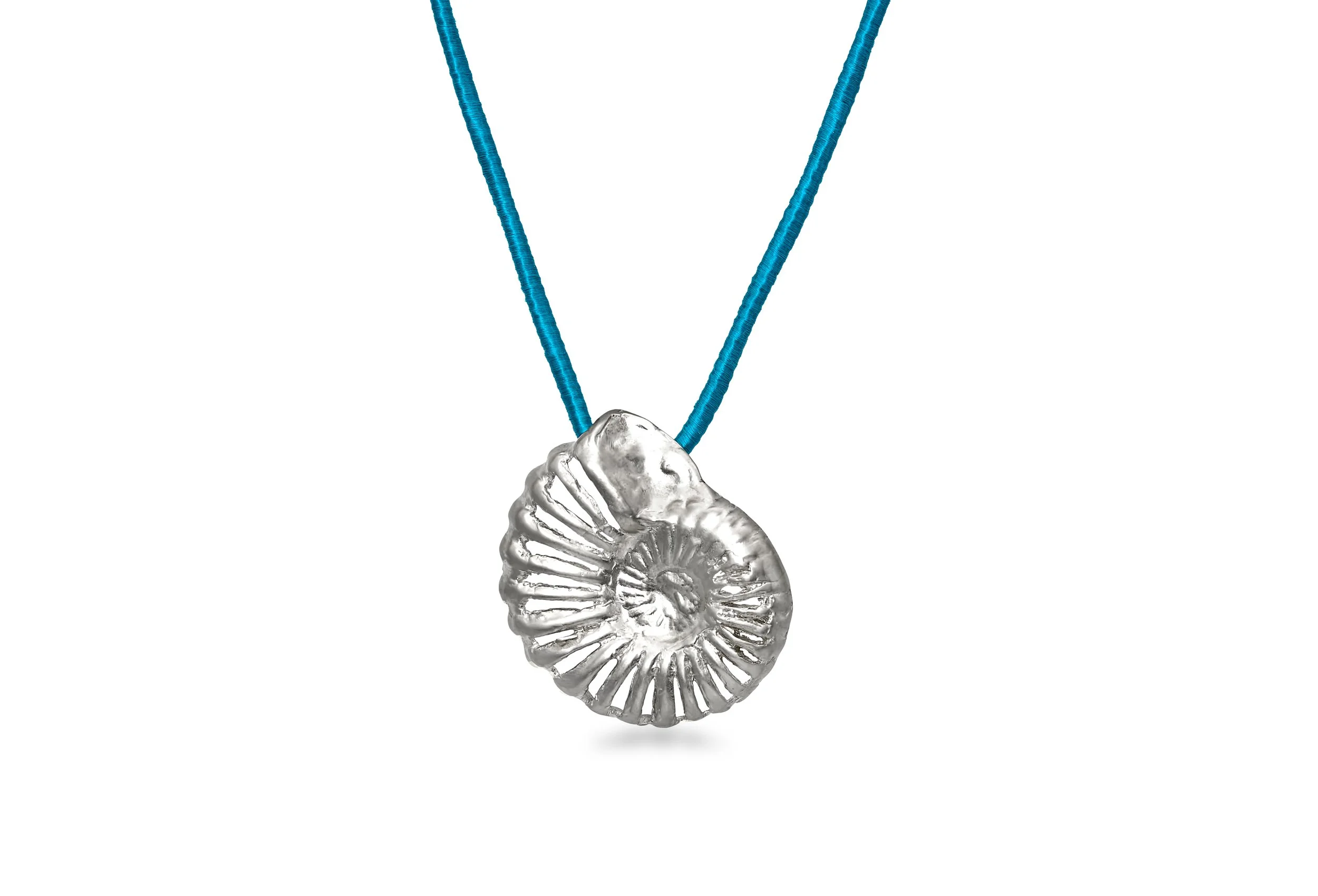 5.NECKLACE.jpg