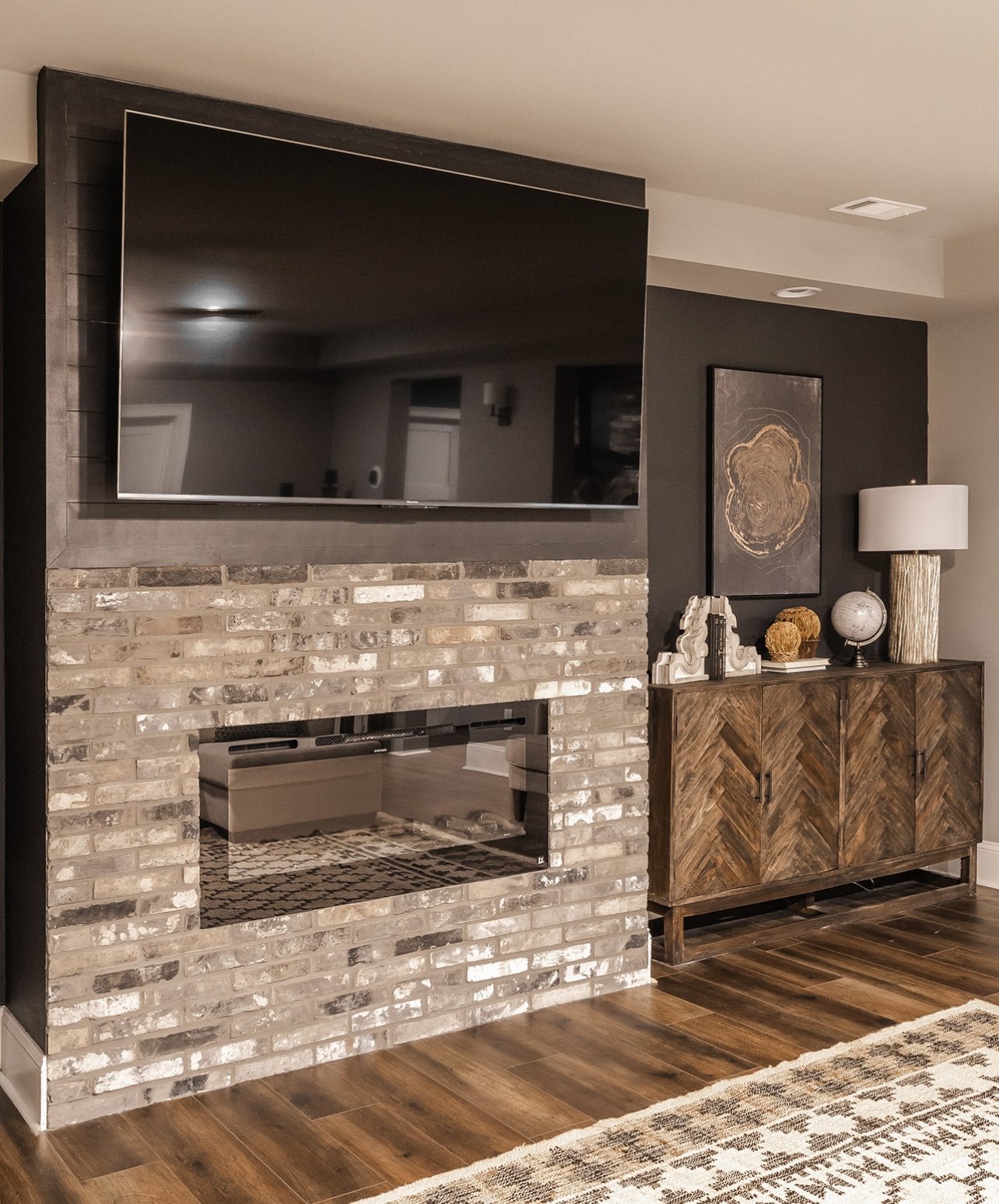 Living Room(4).PNG