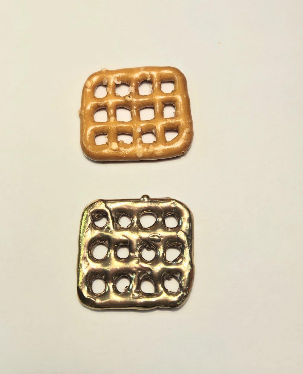 metal pretzel