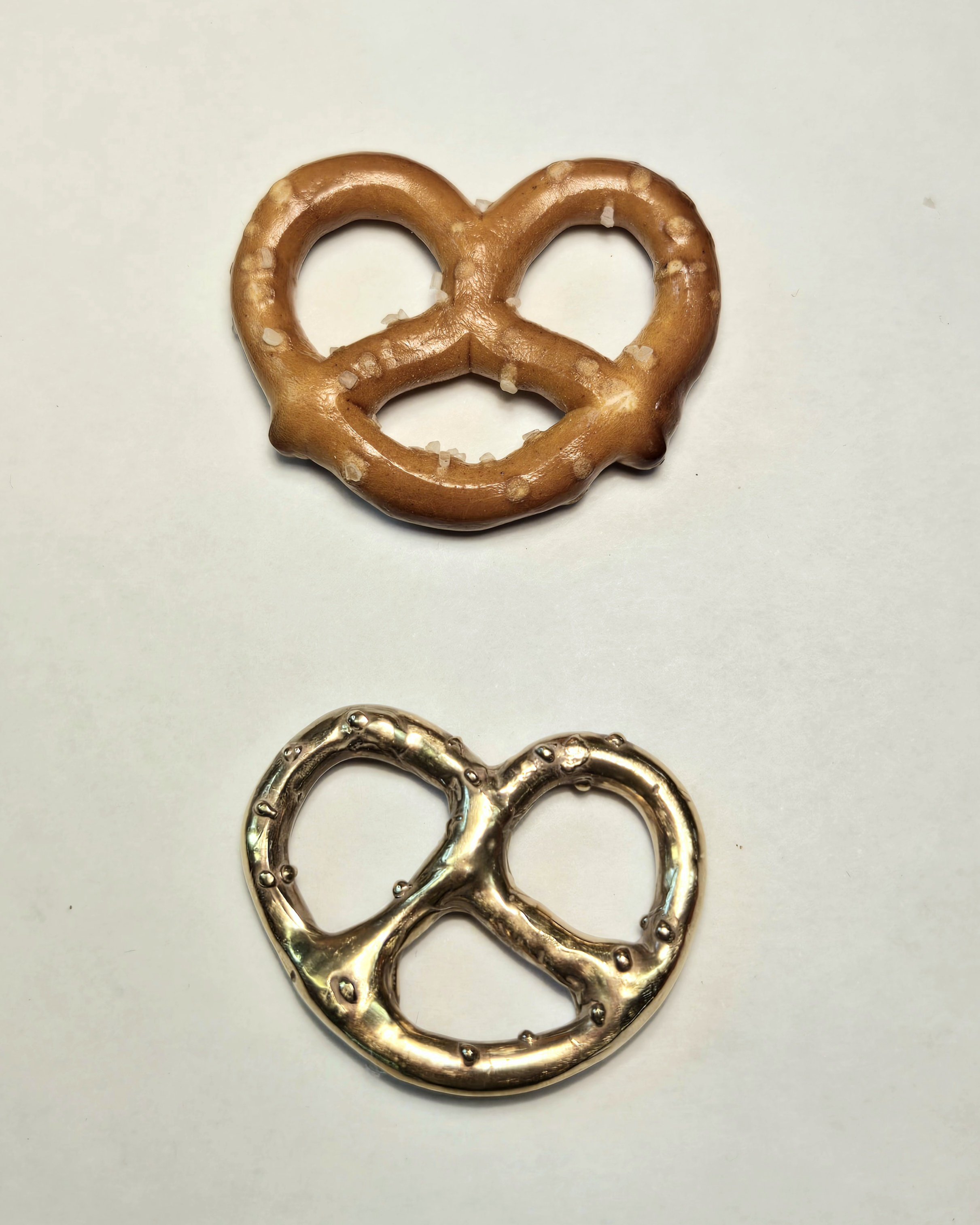 metal pretzel