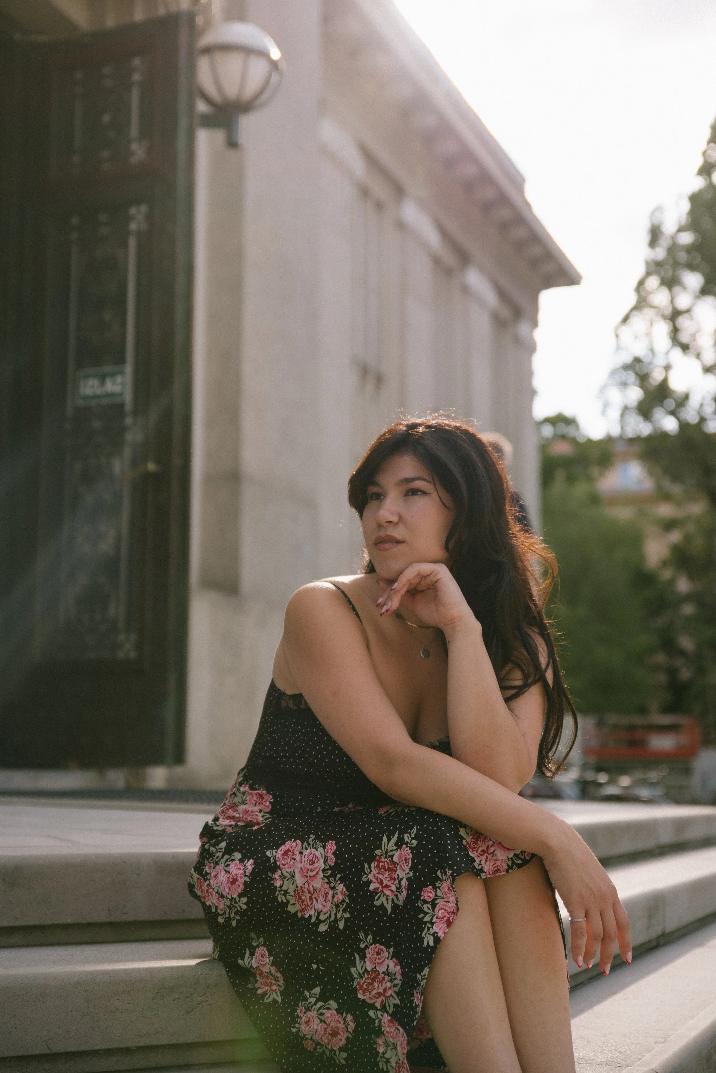 Netherlands based photographer with an eye for romantic and couples photography.