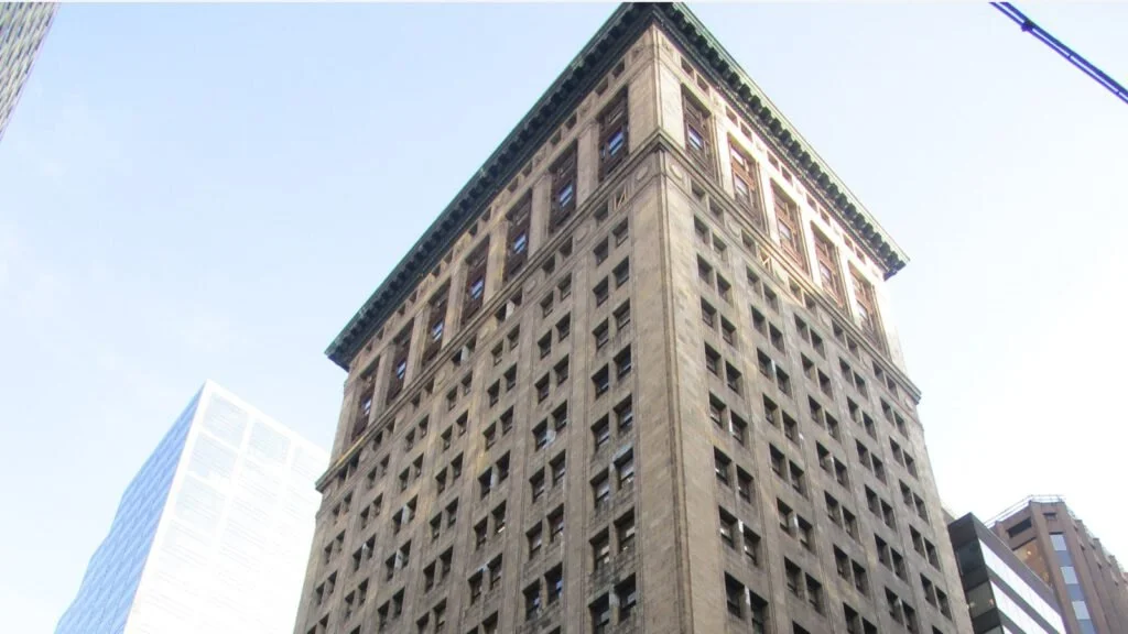 8 King Street
