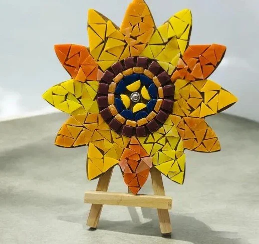 Mosaic Sunflowers - May 21st 5:30-7:00