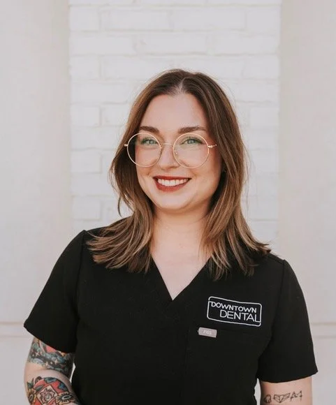Eva - Downtown Dental Assistant