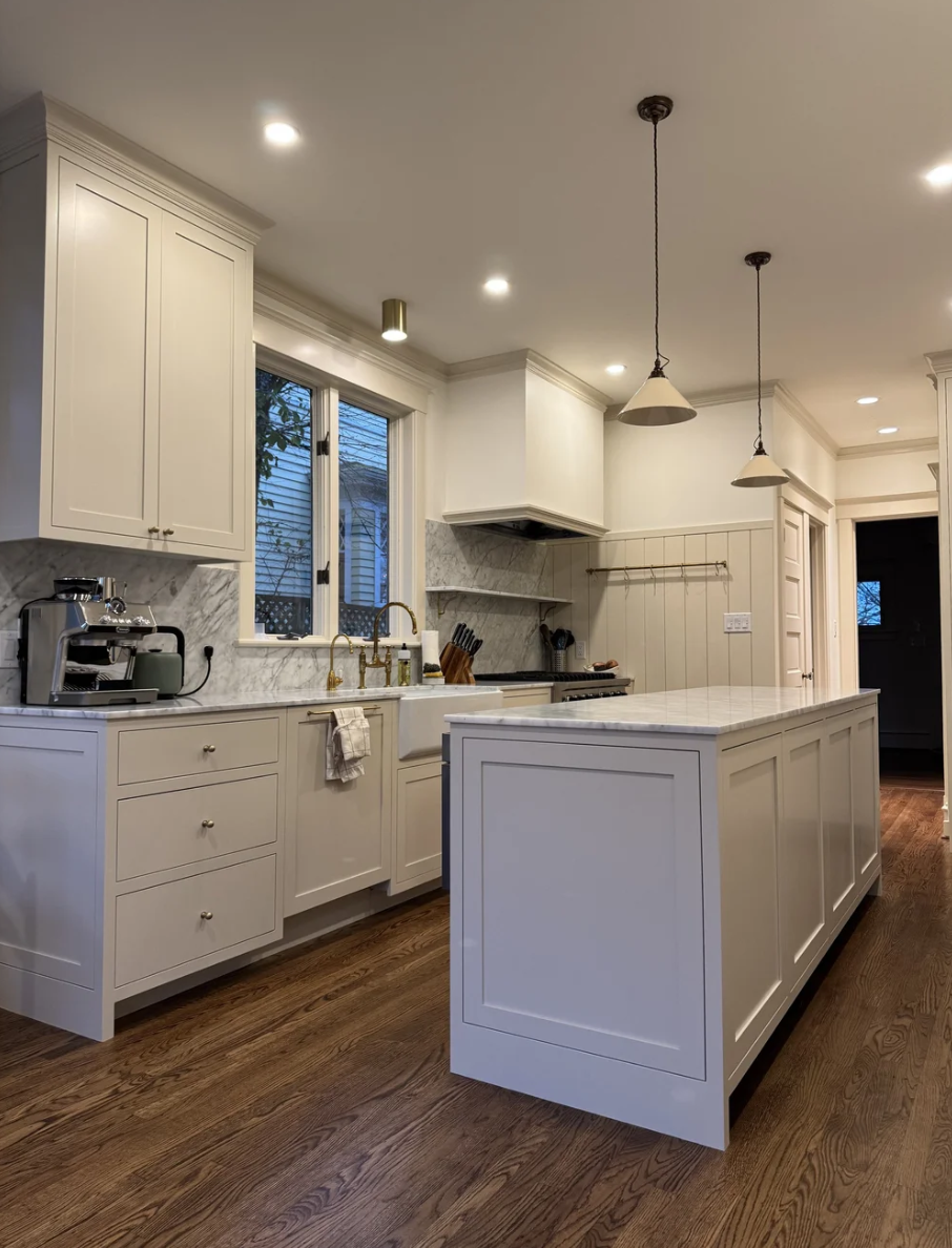 Foundry Millworks_Cream Inset Shaker Cabinets in Kitchen.png