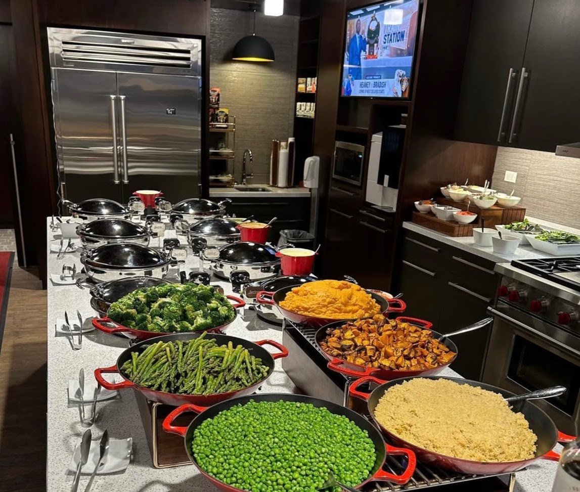Chicago Blackhawks Training Camp - Pre Game Meal