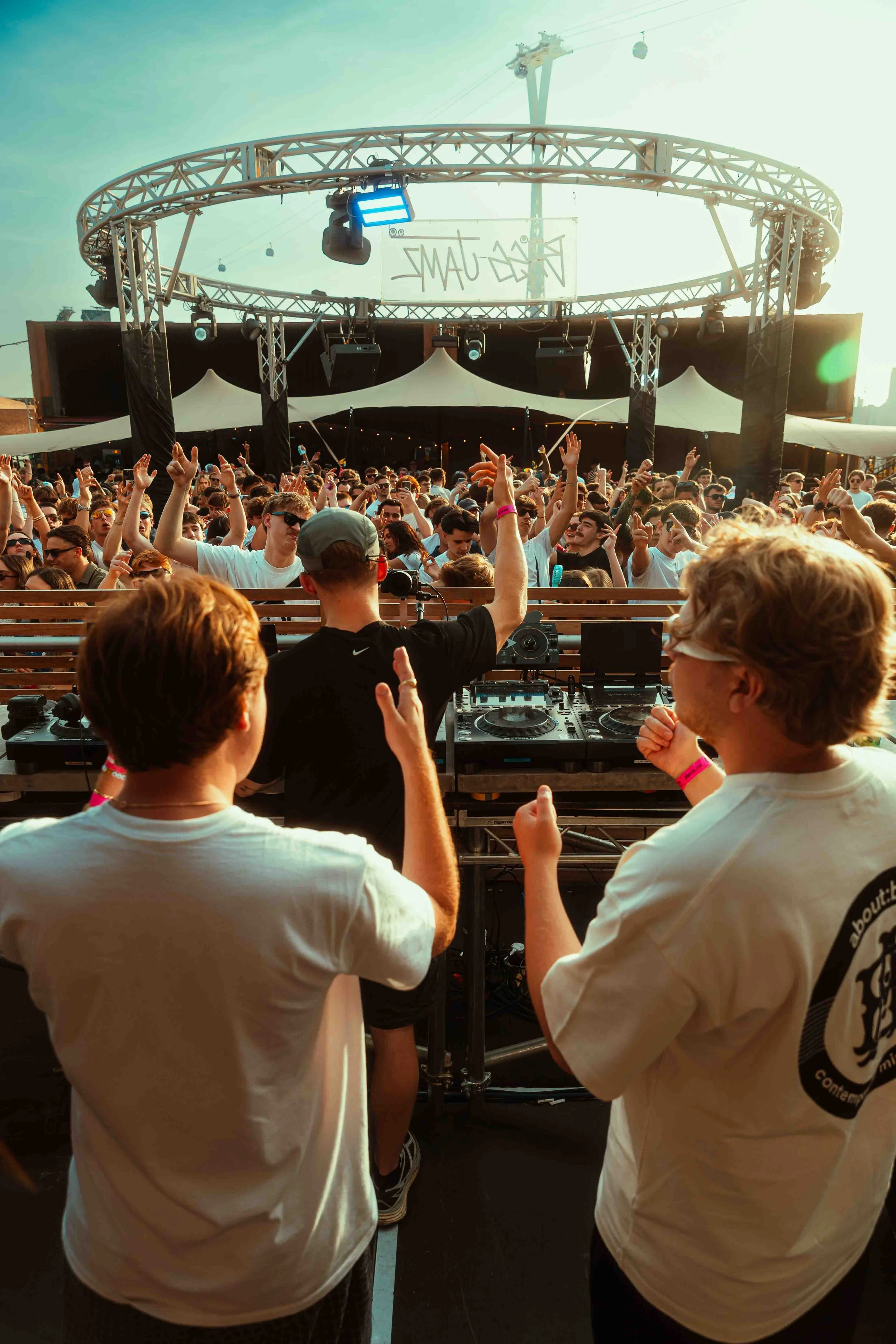 Cam stockman closes the stage during bassjamz take over of the Cause