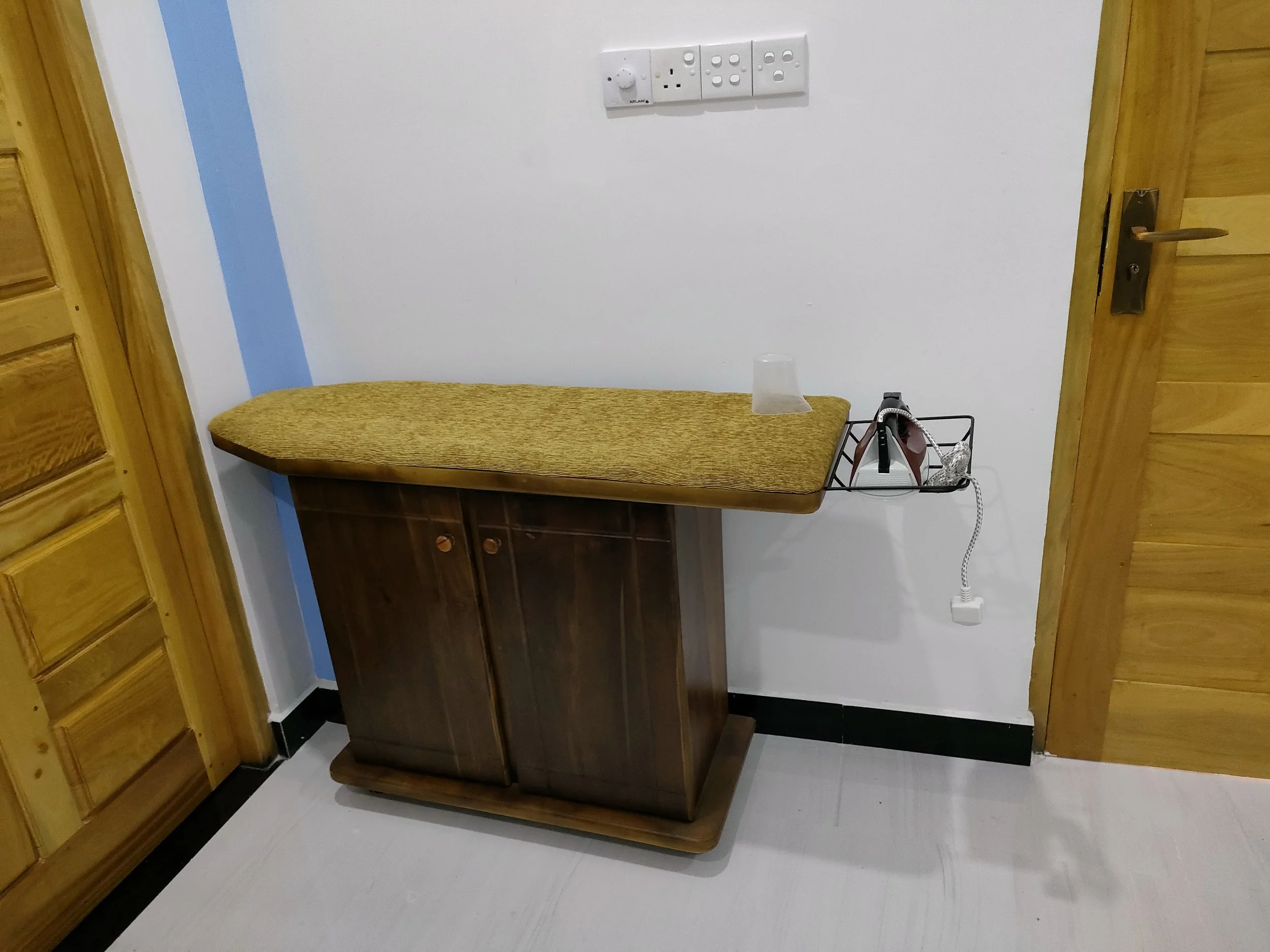 Ironing.jpg