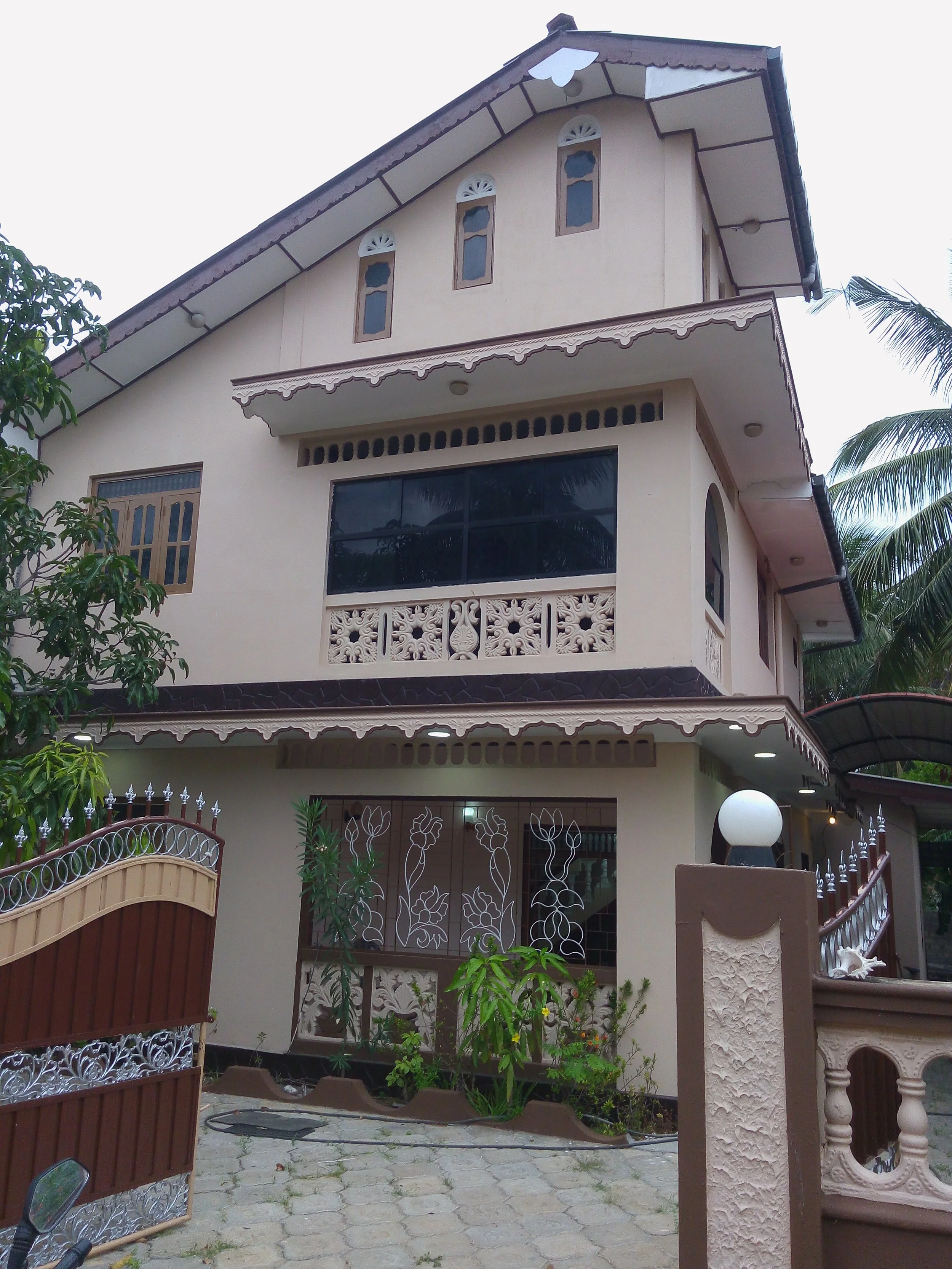 Two Storied House at Moor Street, Mannar