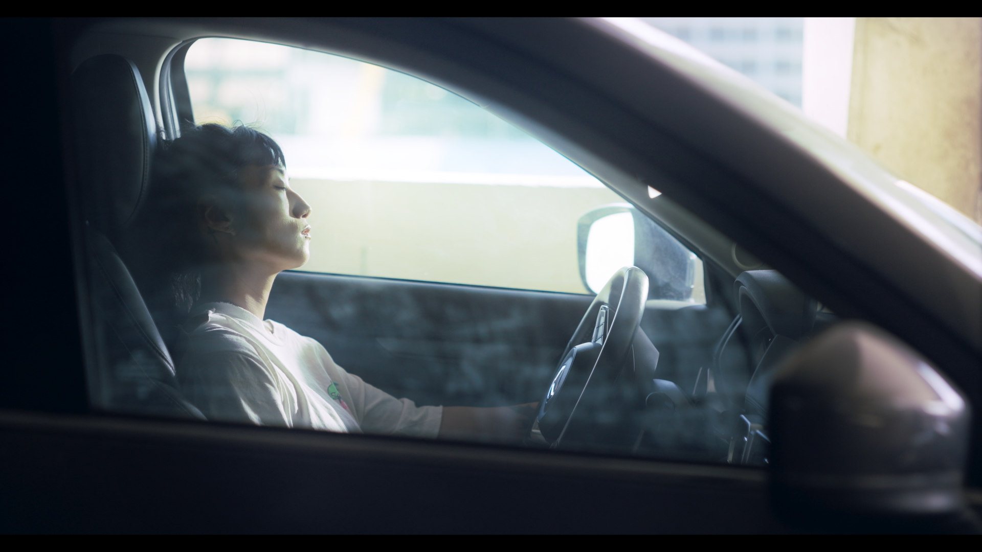 MOMENTA_short_film-stills-1.1.6.png