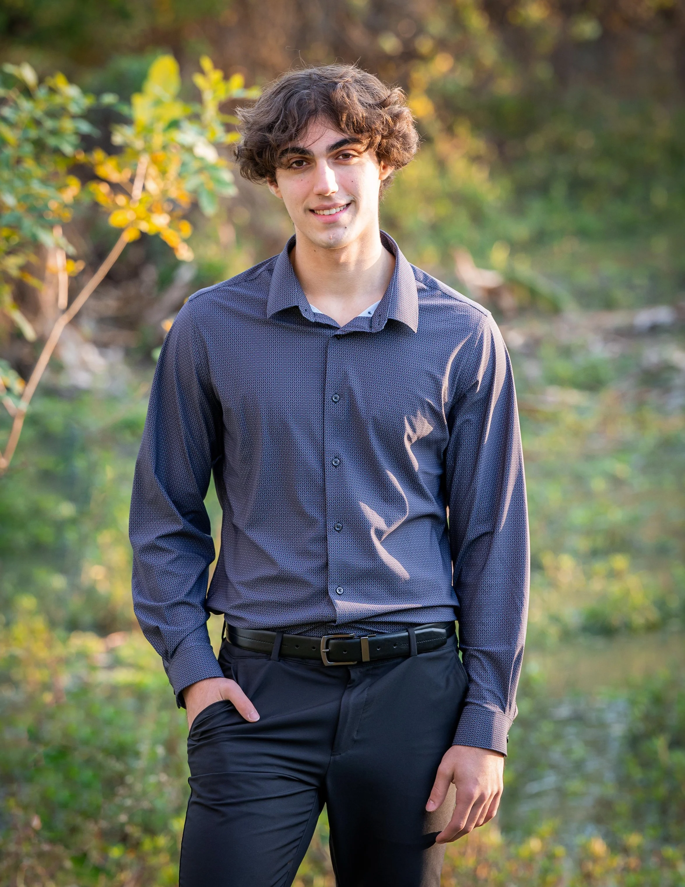 senior-guy-greenery.jpg