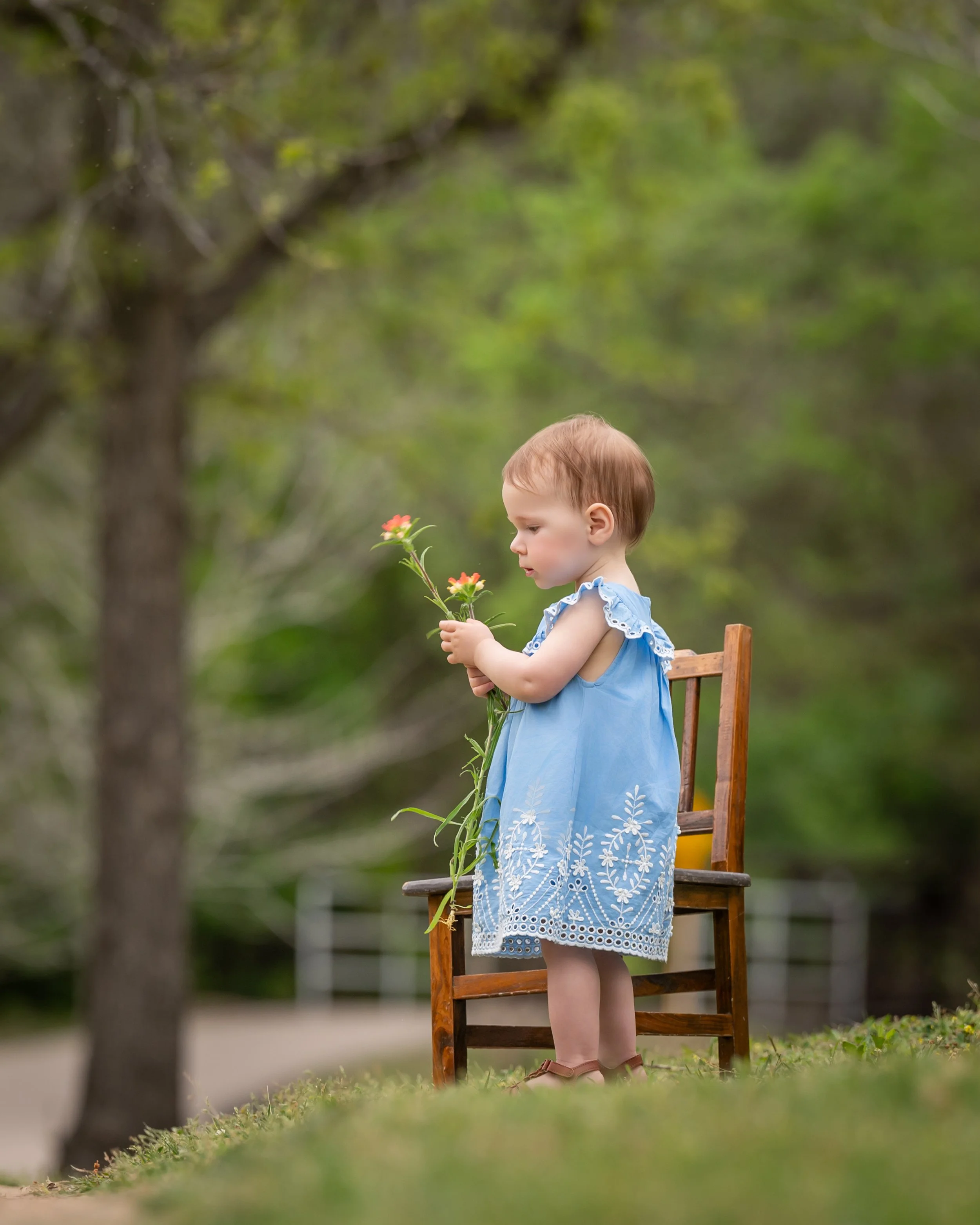 little-girl-blue-dress-flowers.jpg