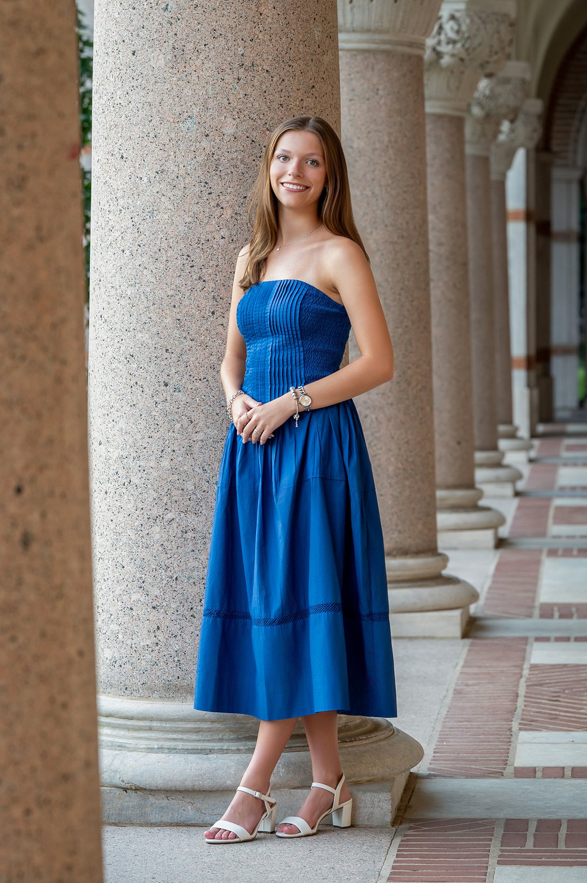 senior-girl-photos-rice-columns.jpg