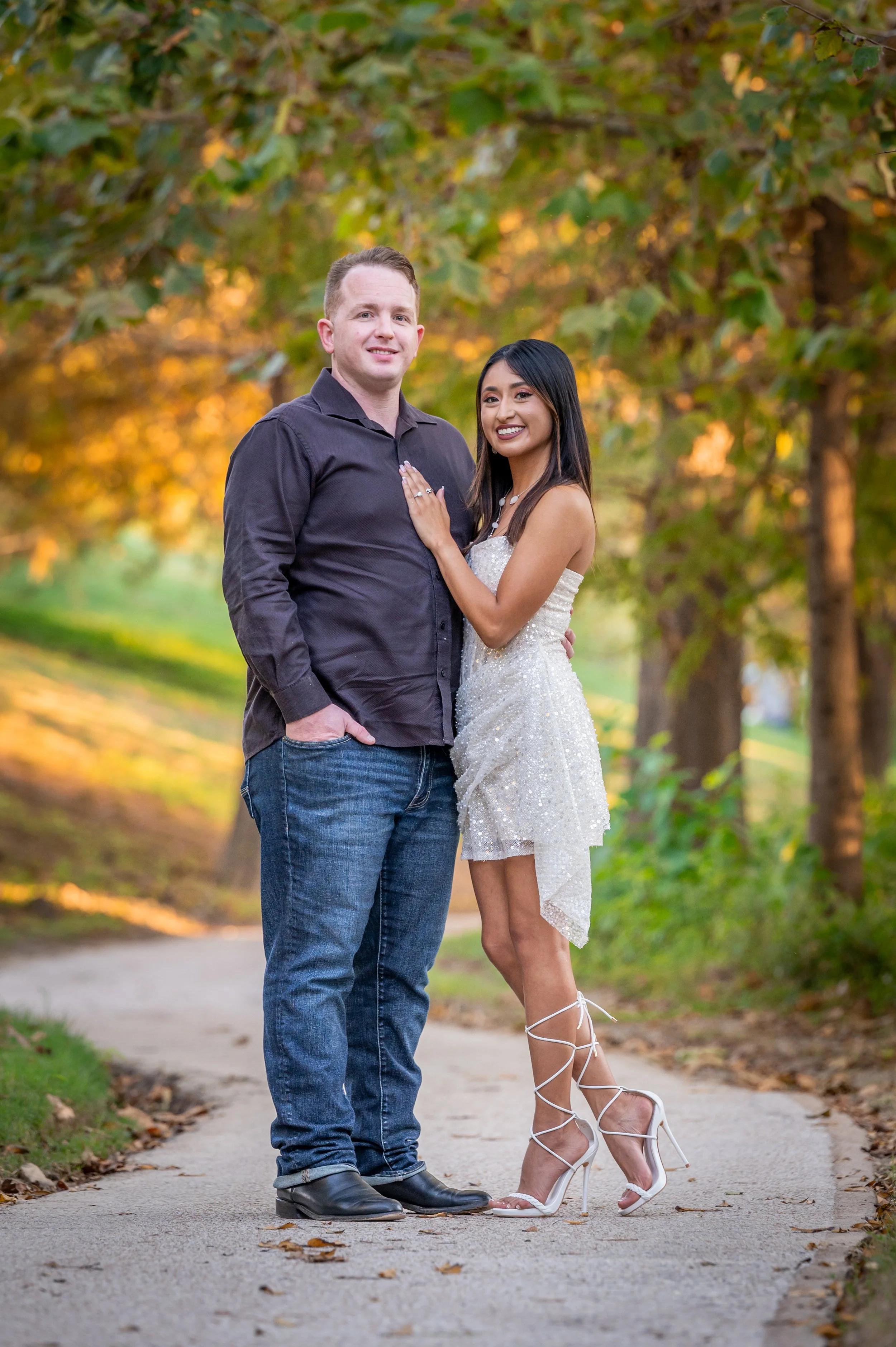 couple-path-fall-photos.jpg