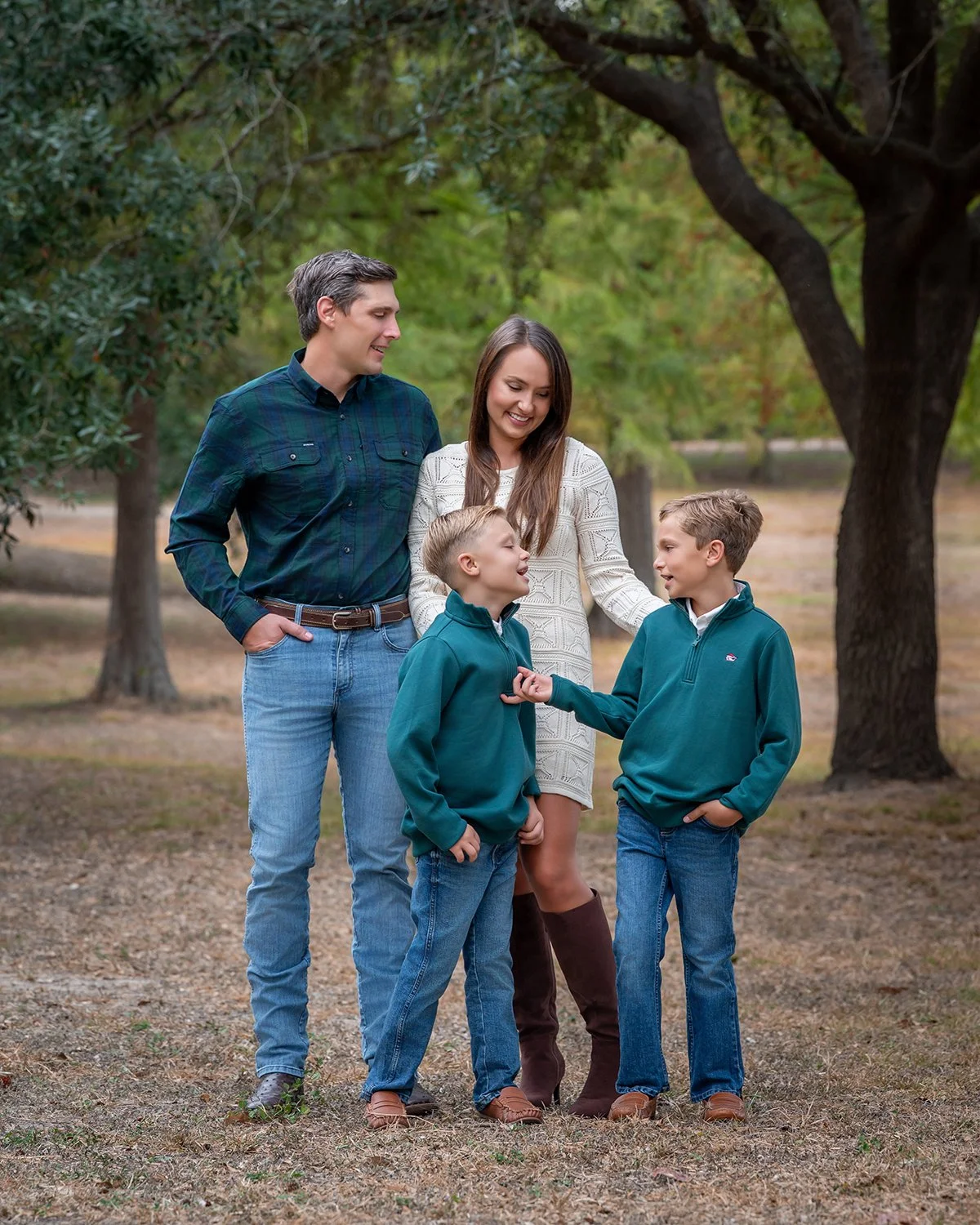 family-photos-fall-park-houston.jpg