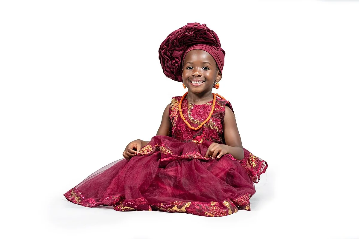 2023 Ola Family Portraits-31_WEB.jpg