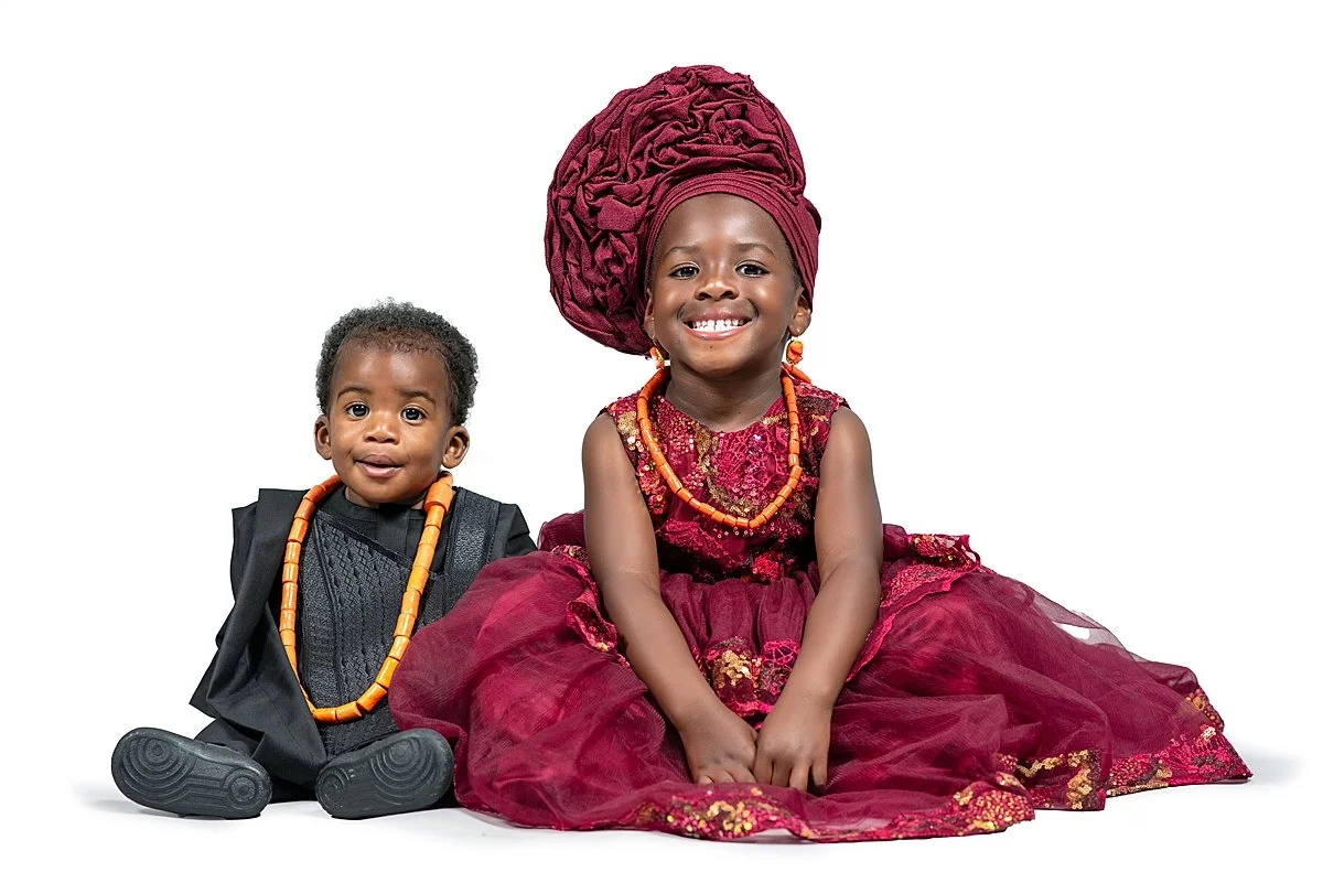 2023 Ola Family Portraits-26_WEB.jpg