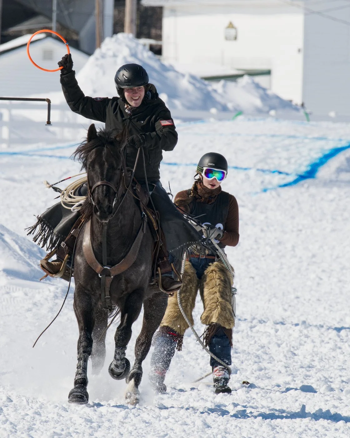 Skijoring team with first ring