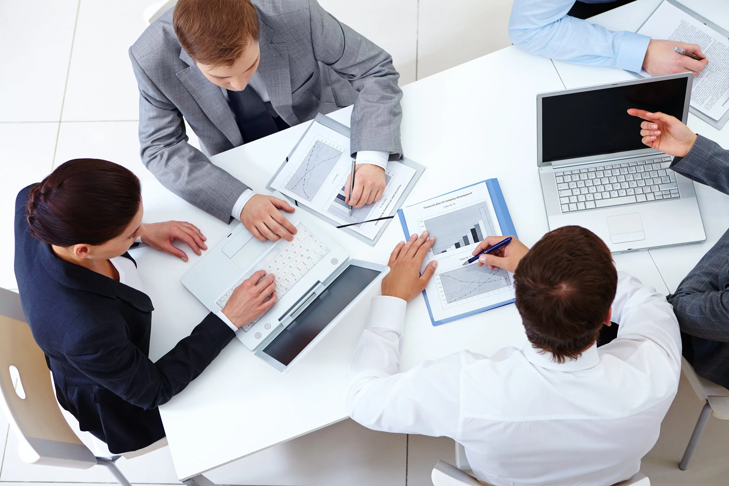 Brindamos asesoría especializada y consultoría técnica avanzada, orientada al diagnóstico, evaluación y formulación de proyectos industriales con alto impacto operativ