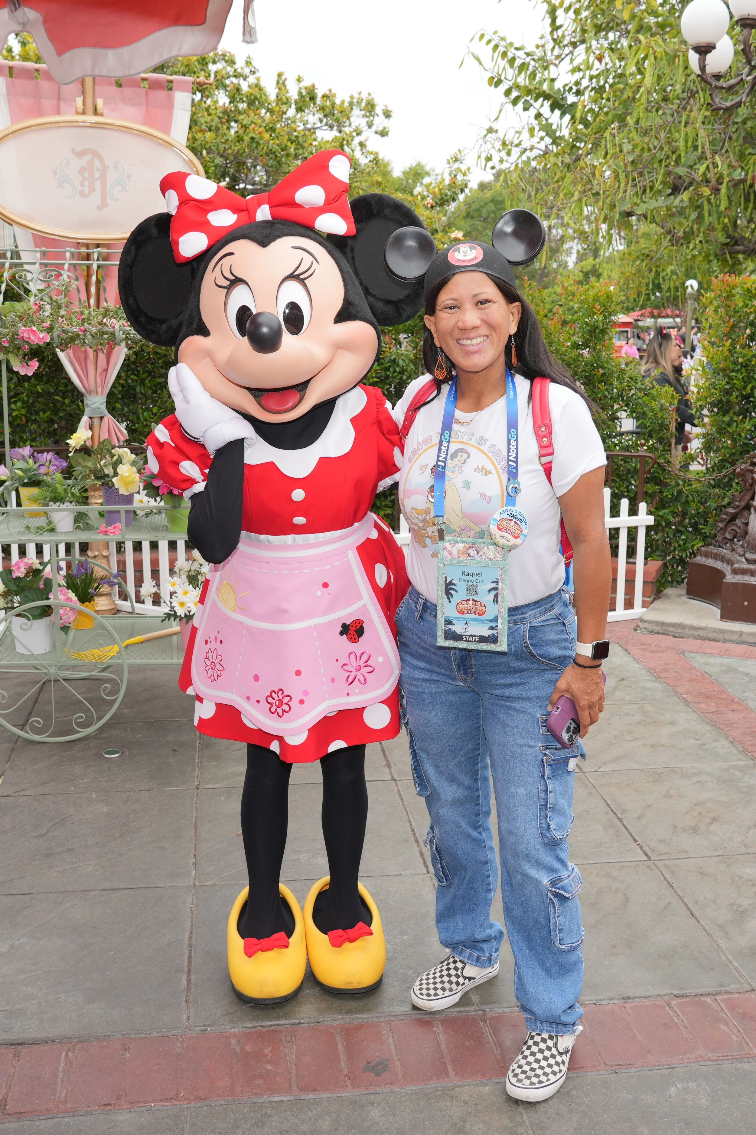 My Favorite Disney Tip for First-Timers: Character Dining