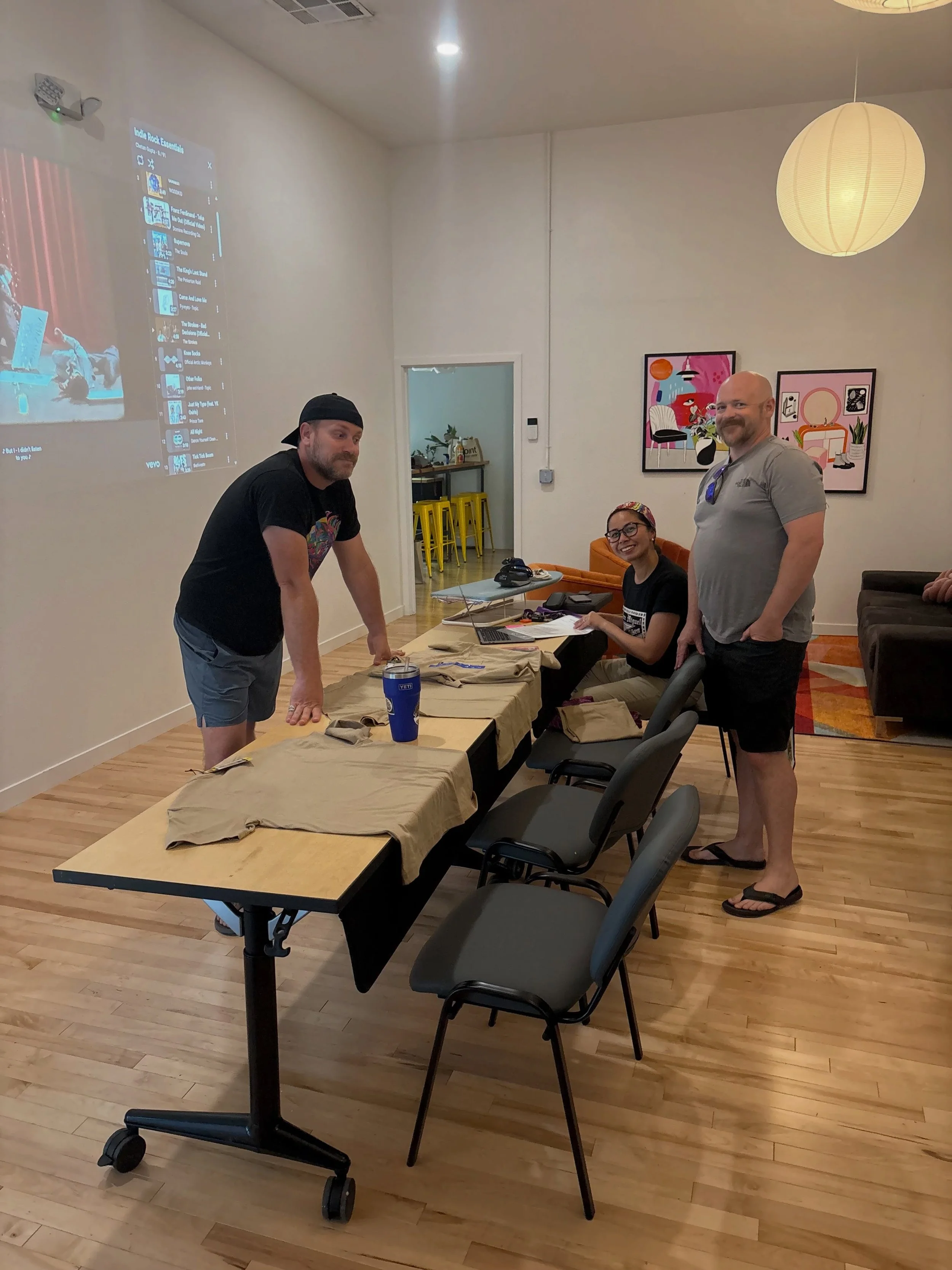 Did you know you can rent our space? 👀
We love seeing our space used by our community in creative ways. Host a workshop, dinner party, craft night, team retreat, seminar, meeting, or something entirely your own.
We have a full kitchen, projector, fl