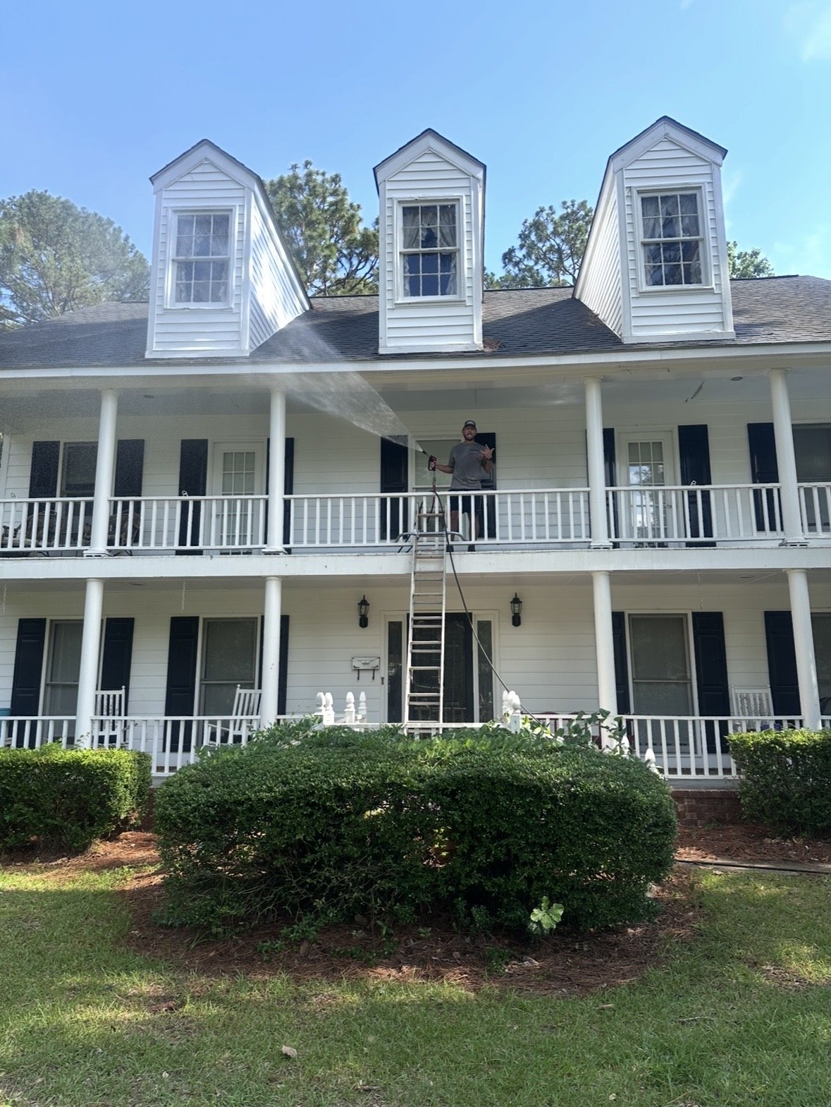 Exterior house washing by Stephens Exteriors in Statesboro GA