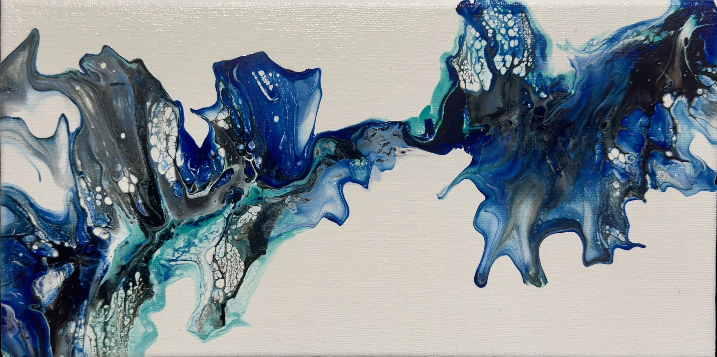 Horizontial movement of cobalt blue, teal, white, soft gray