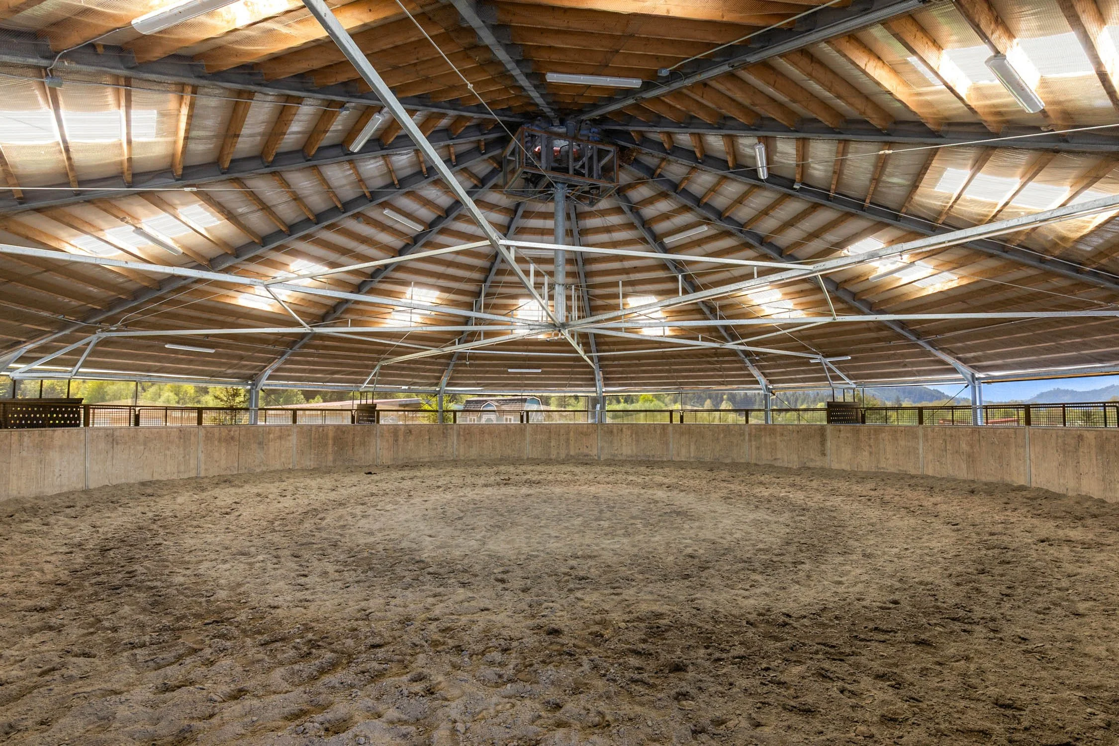 Covered Round Pen.jpg