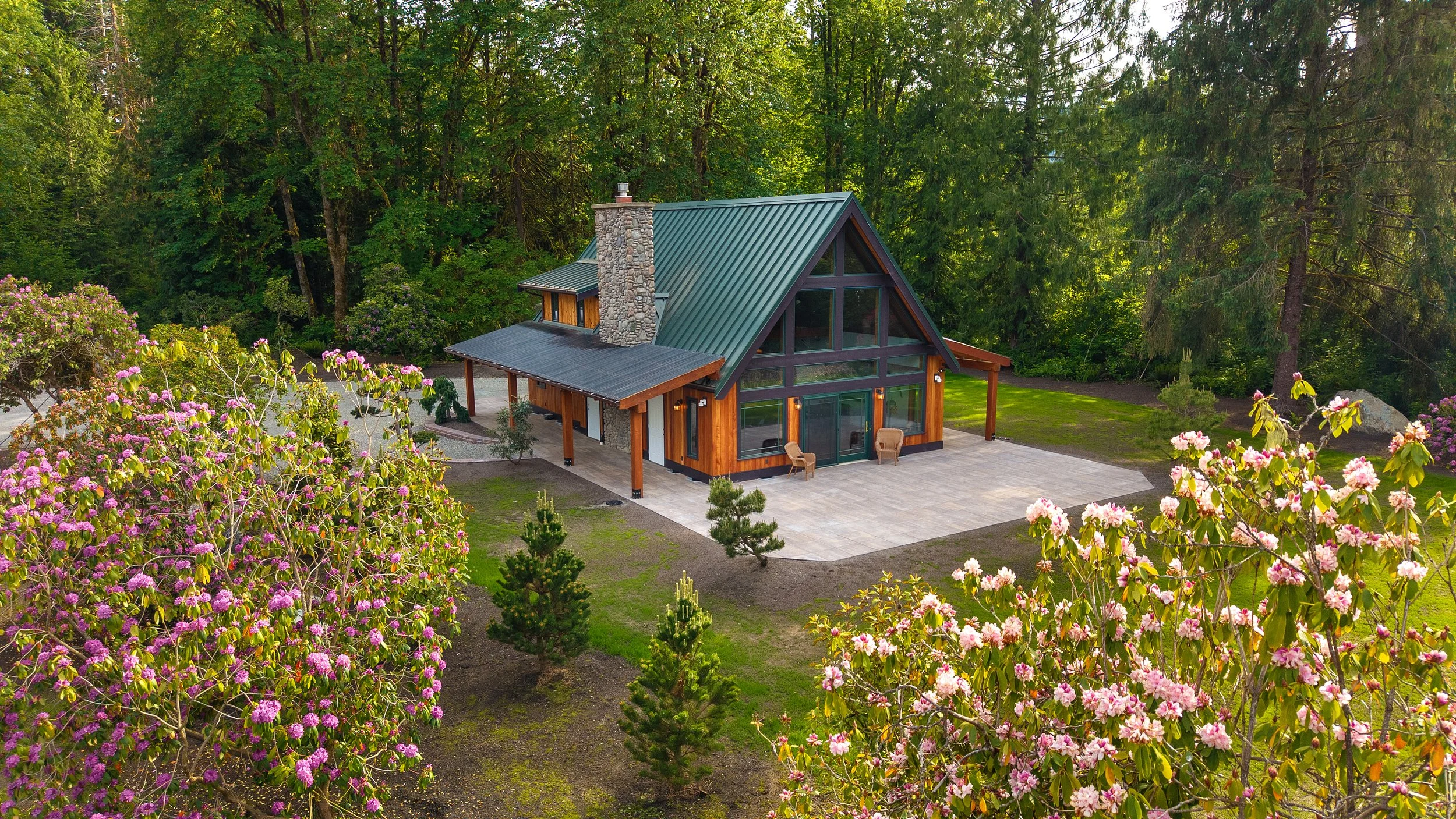 Chalet (4).jpg