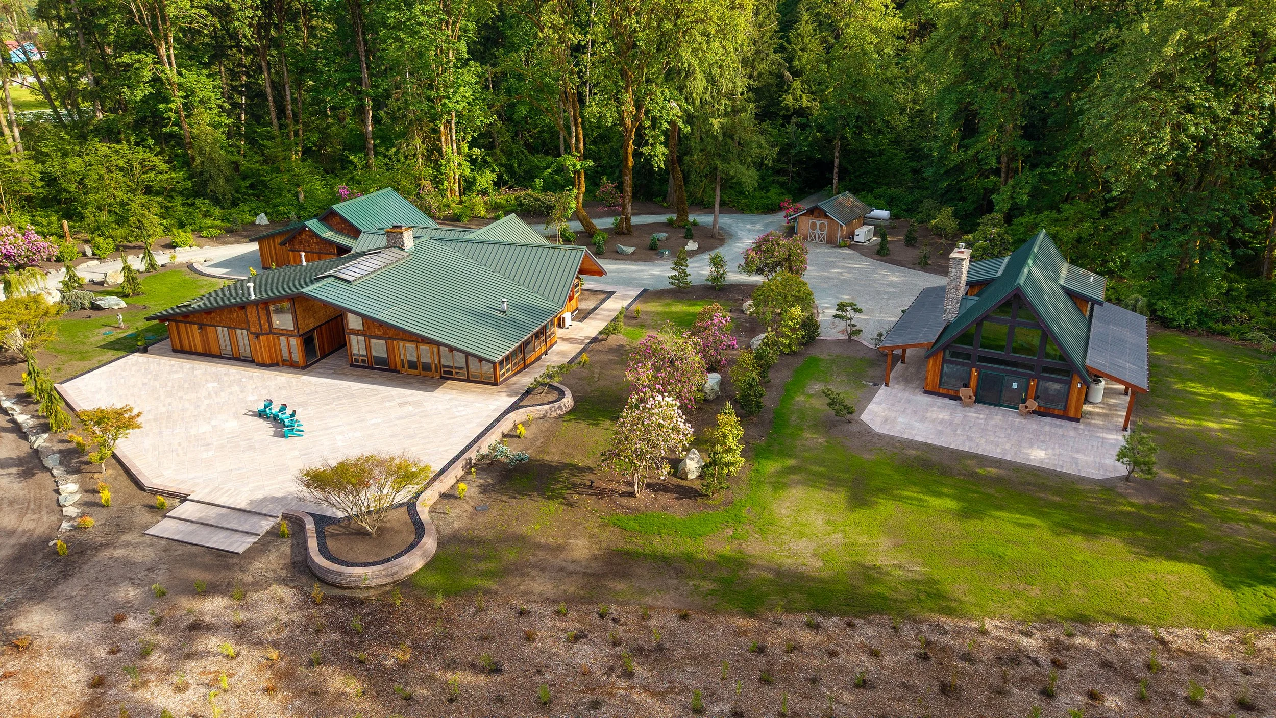 Riverhouse (3).jpg