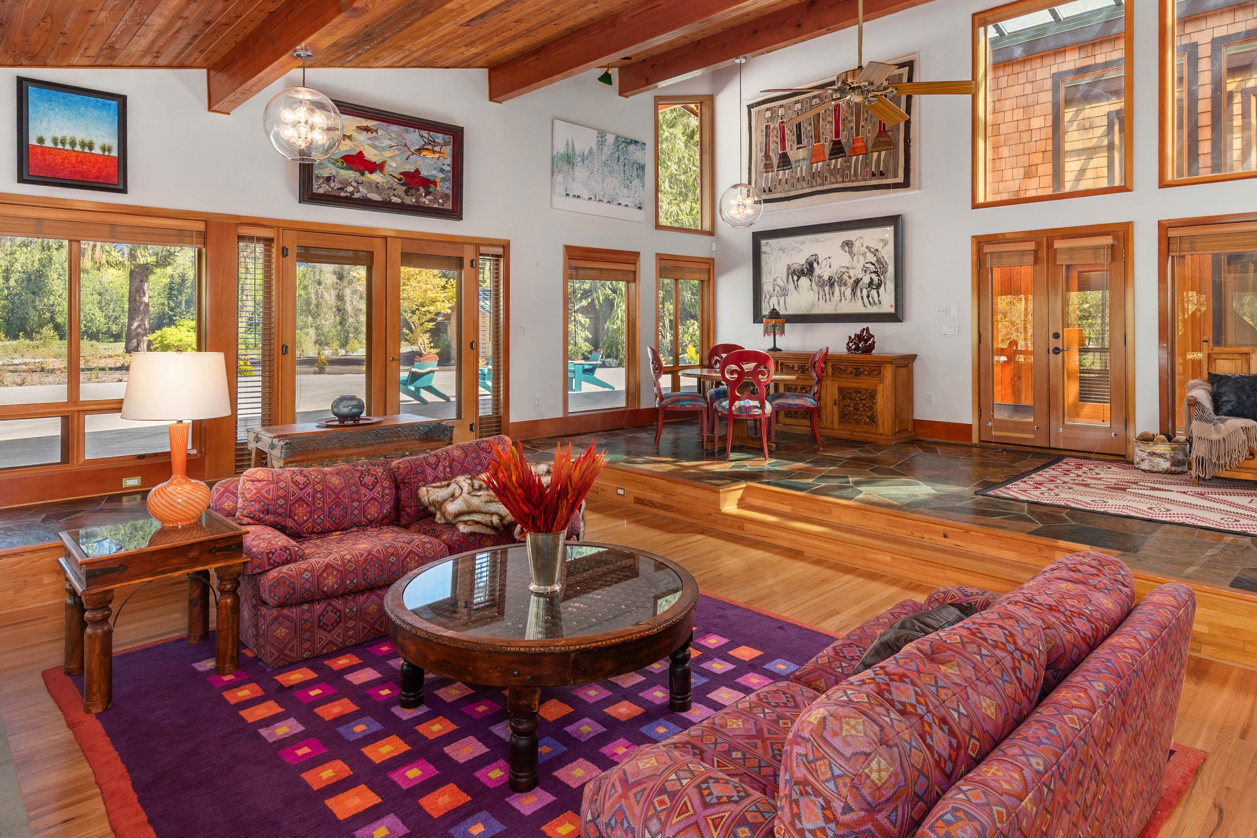 Riverhouse (14).jpg