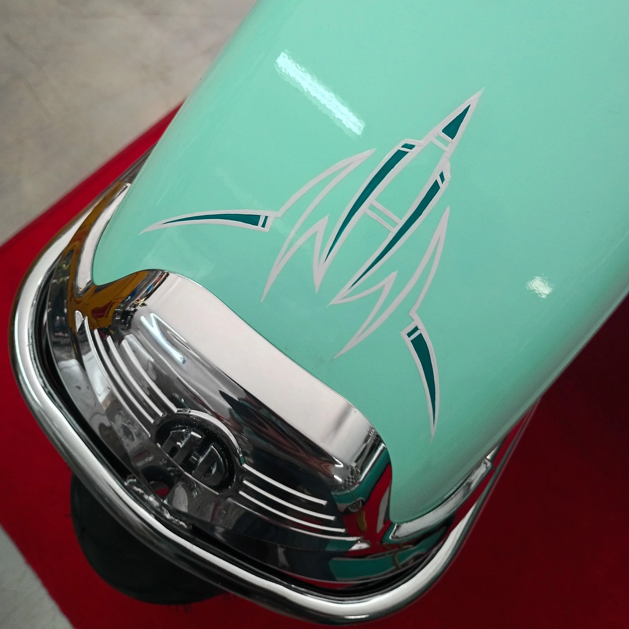 One shot paint on air ride Harley Davidson 