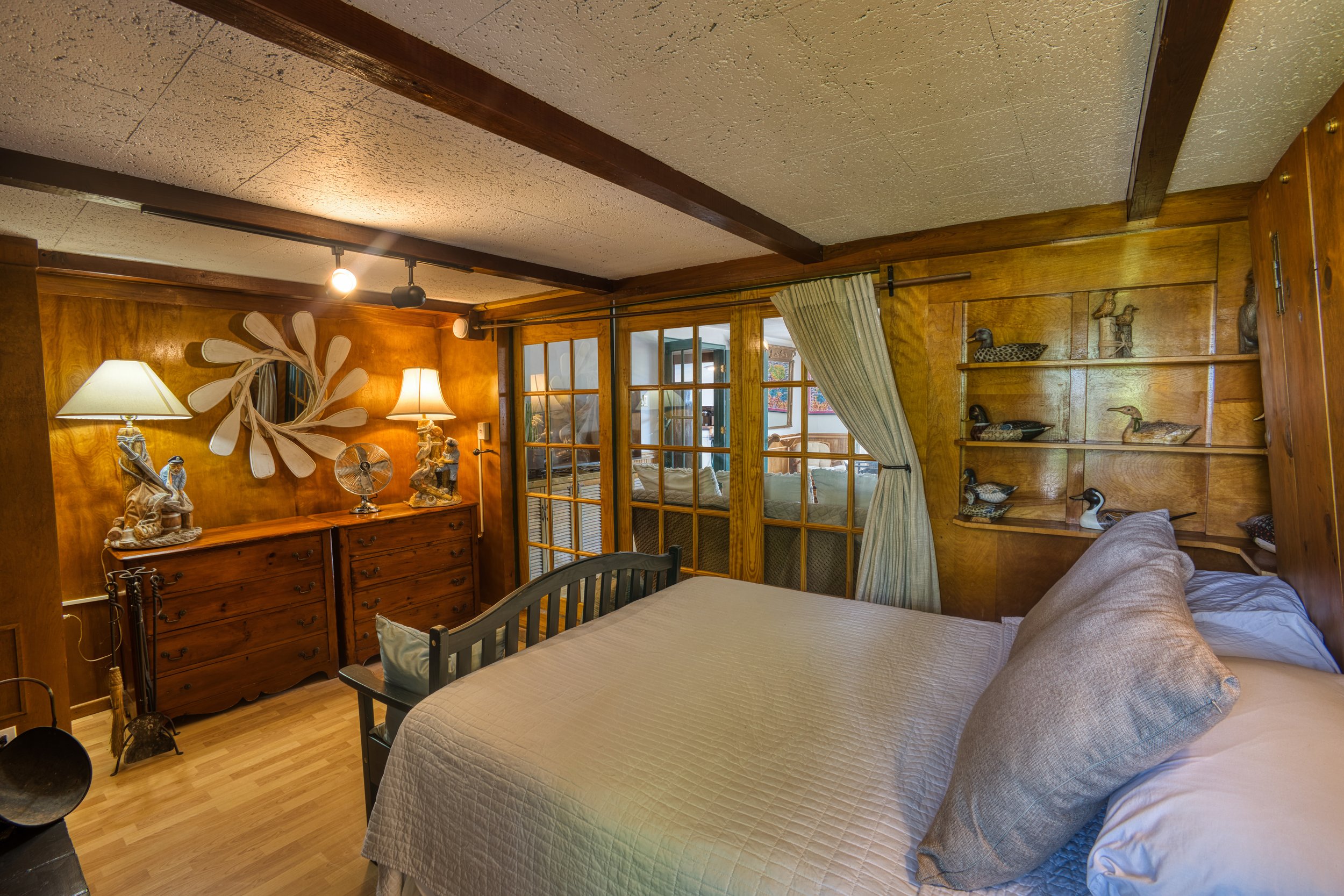 C3 - Bedroom 2.jpeg