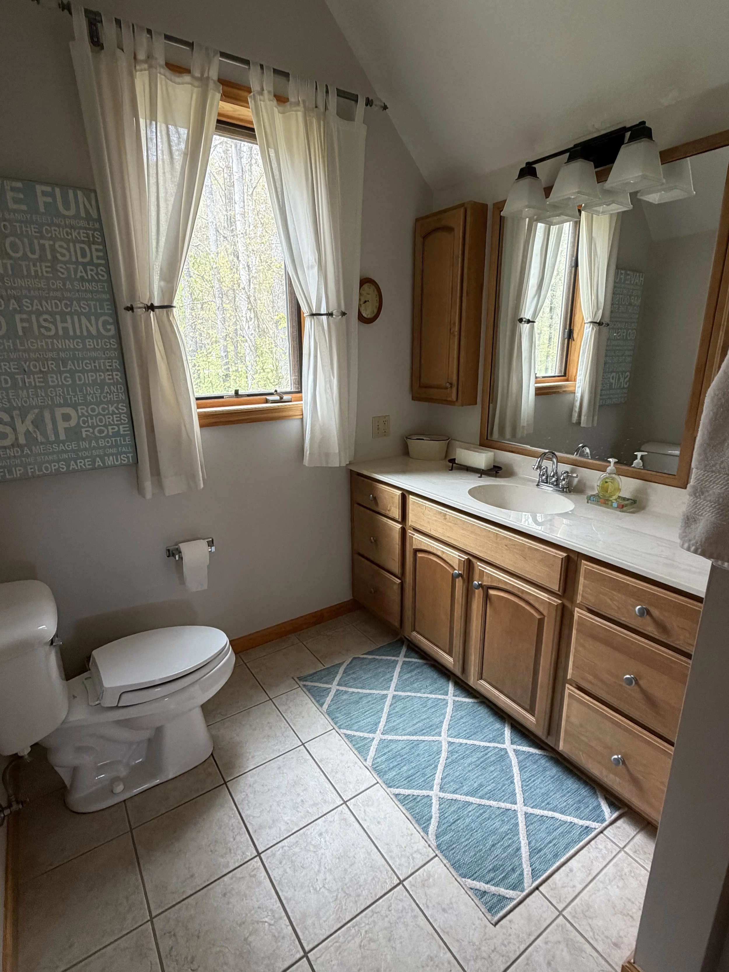 Upstairs private bath