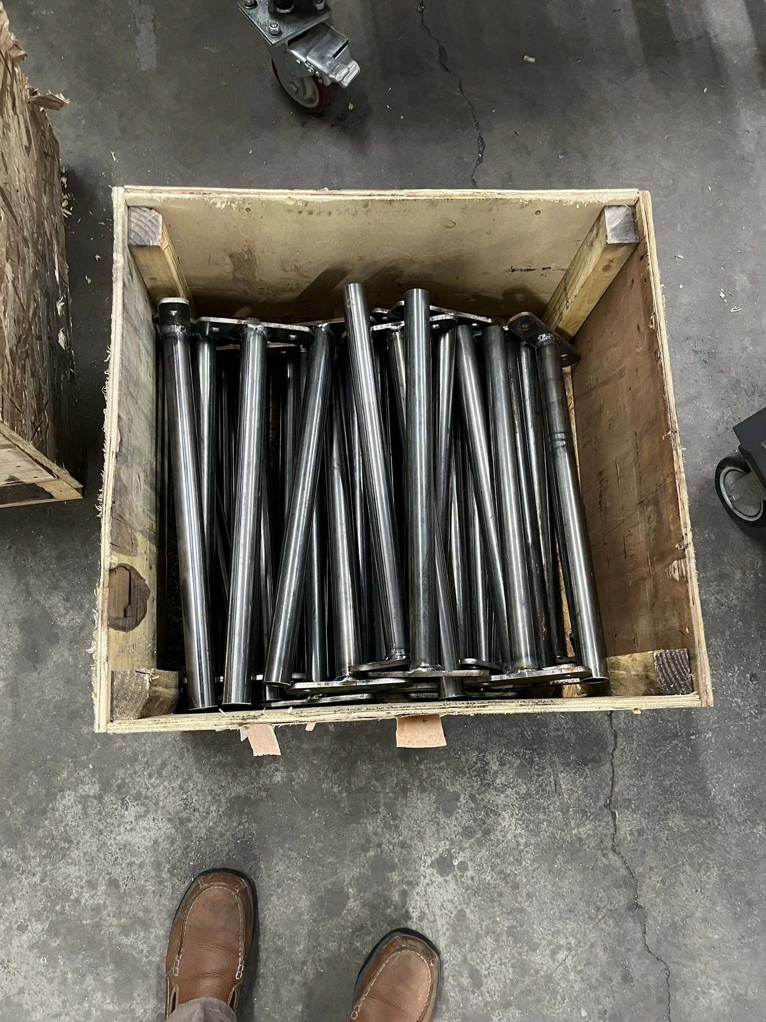 Adjustable Width Shelve Rod