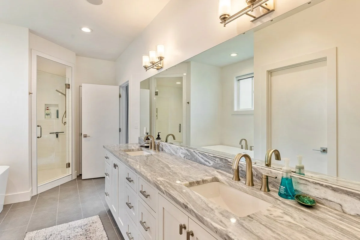 20 - 1258 Canyon View Road.jpg