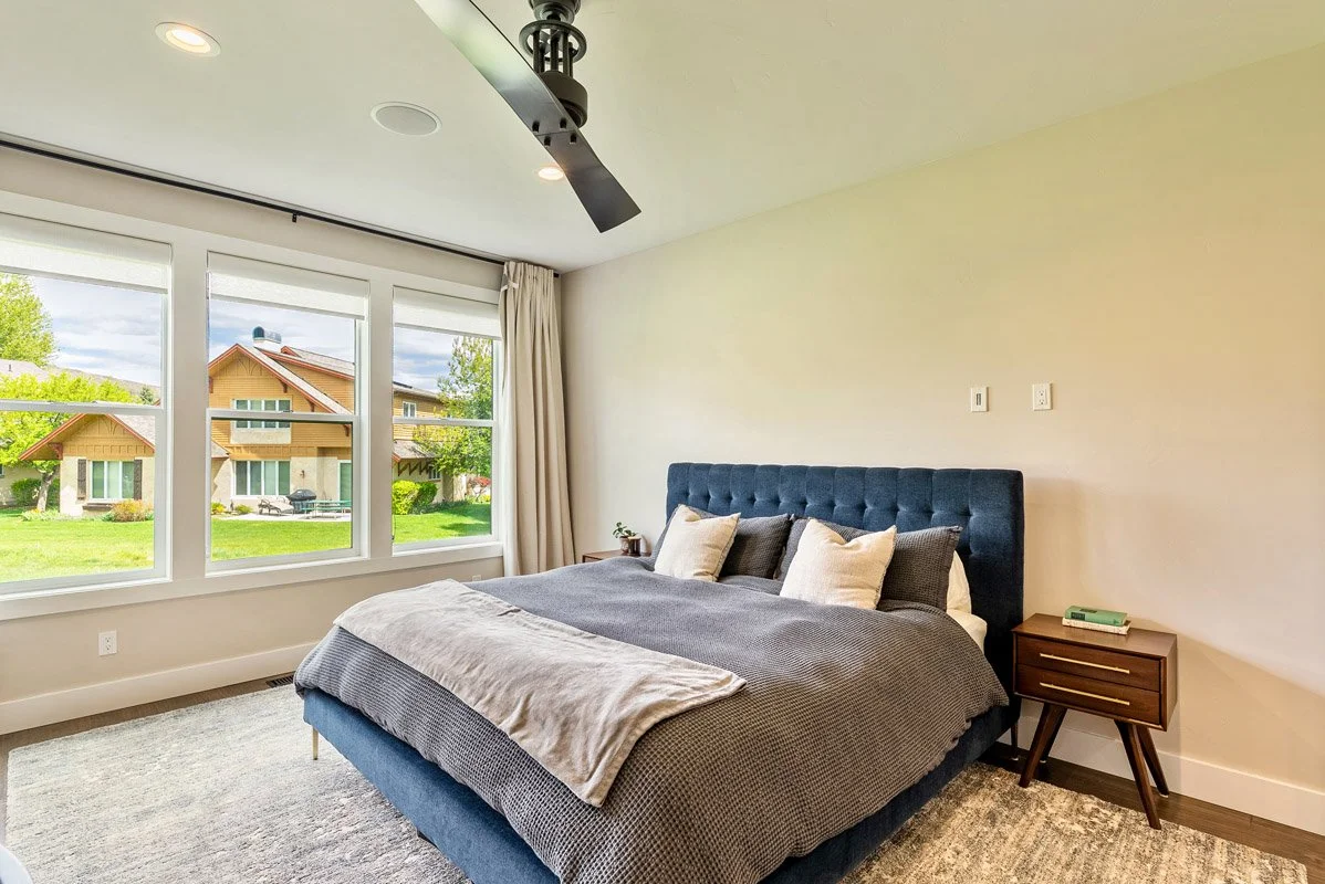 17 - 1258 Canyon View Road.jpg