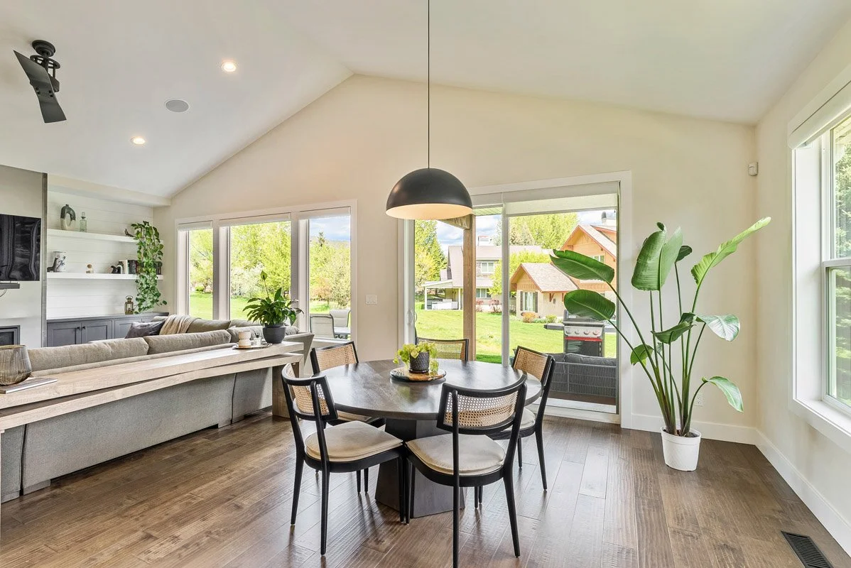 11 - 1258 Canyon View Road.jpg