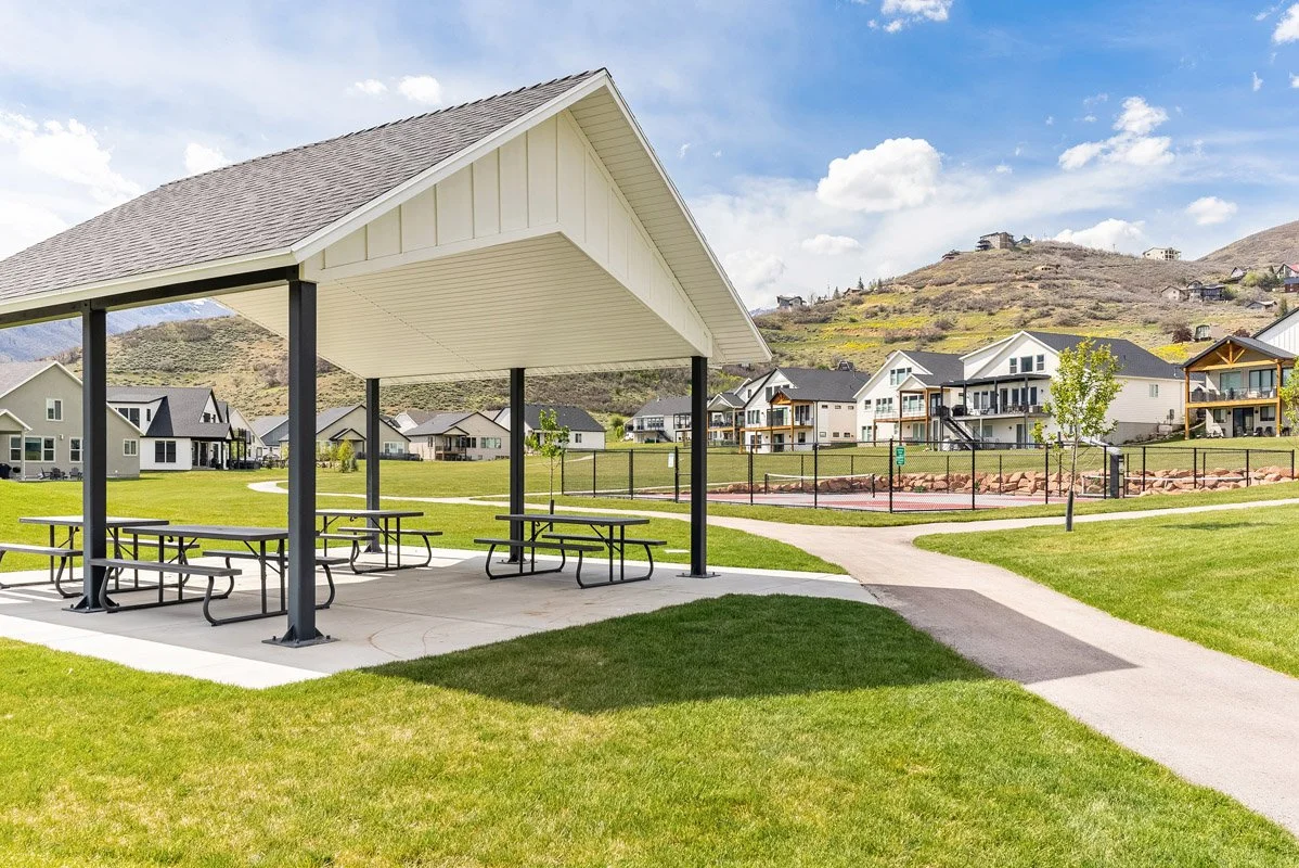 35 - 1258 Canyon View Road.jpg