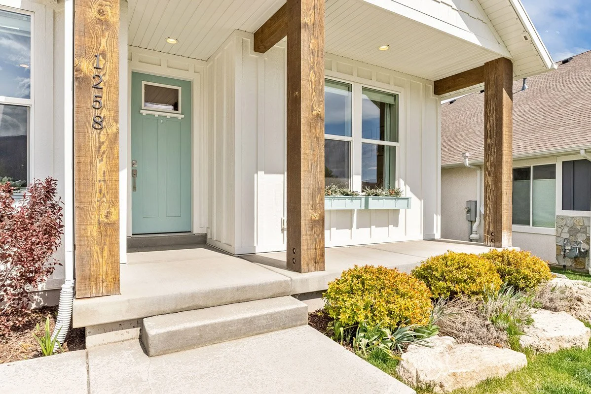 3 - 1258 Canyon View Road.jpg