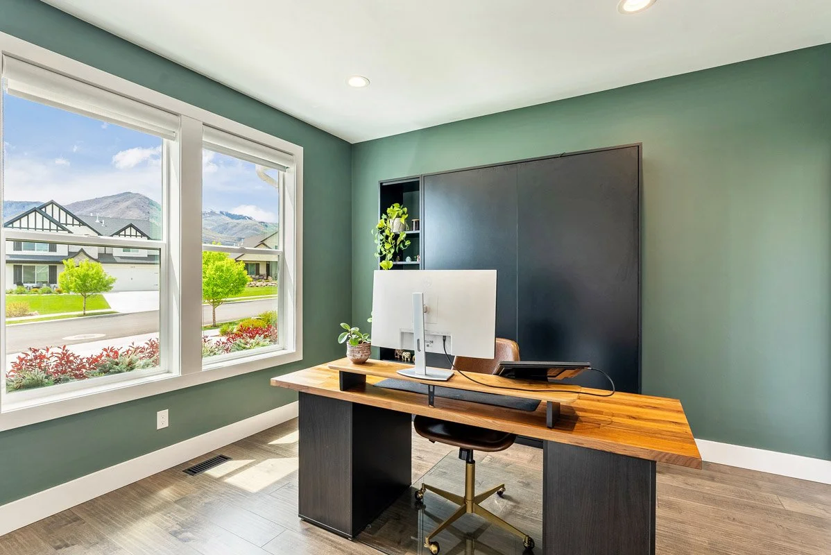26 - 1258 Canyon View Road.jpg