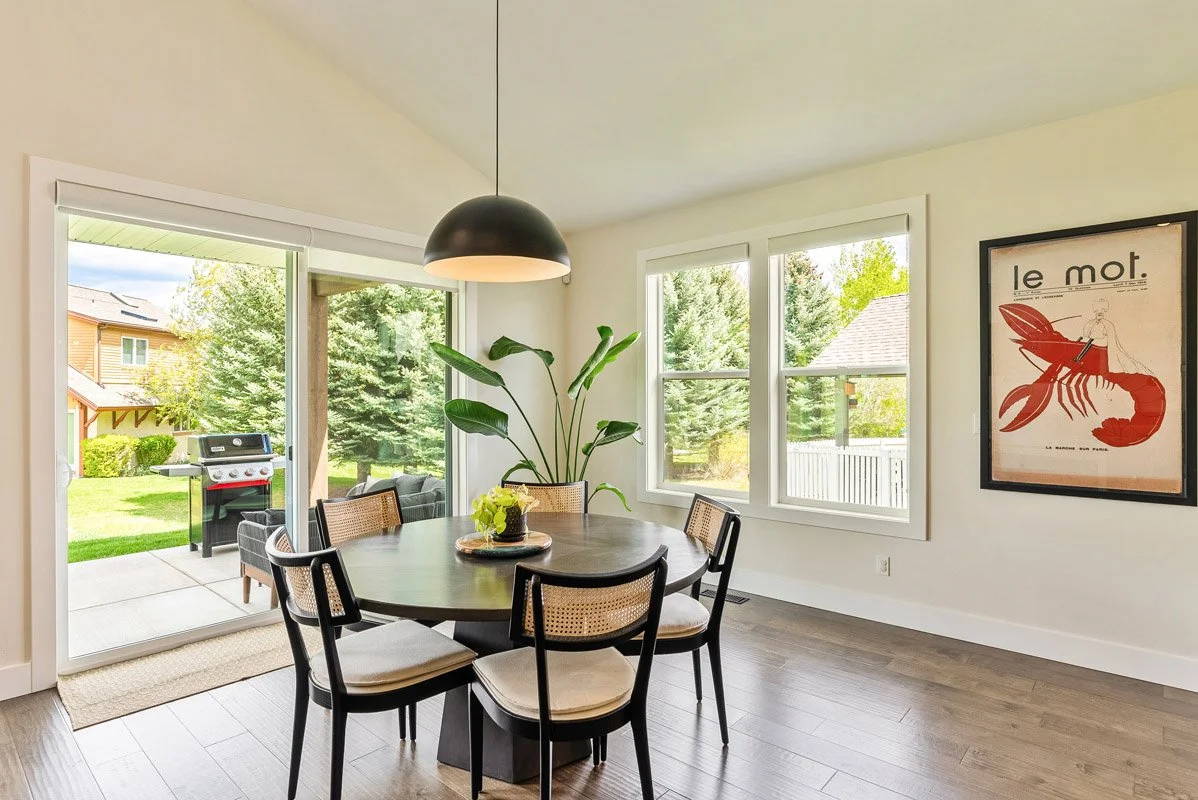 12 - 1258 Canyon View Road.jpg
