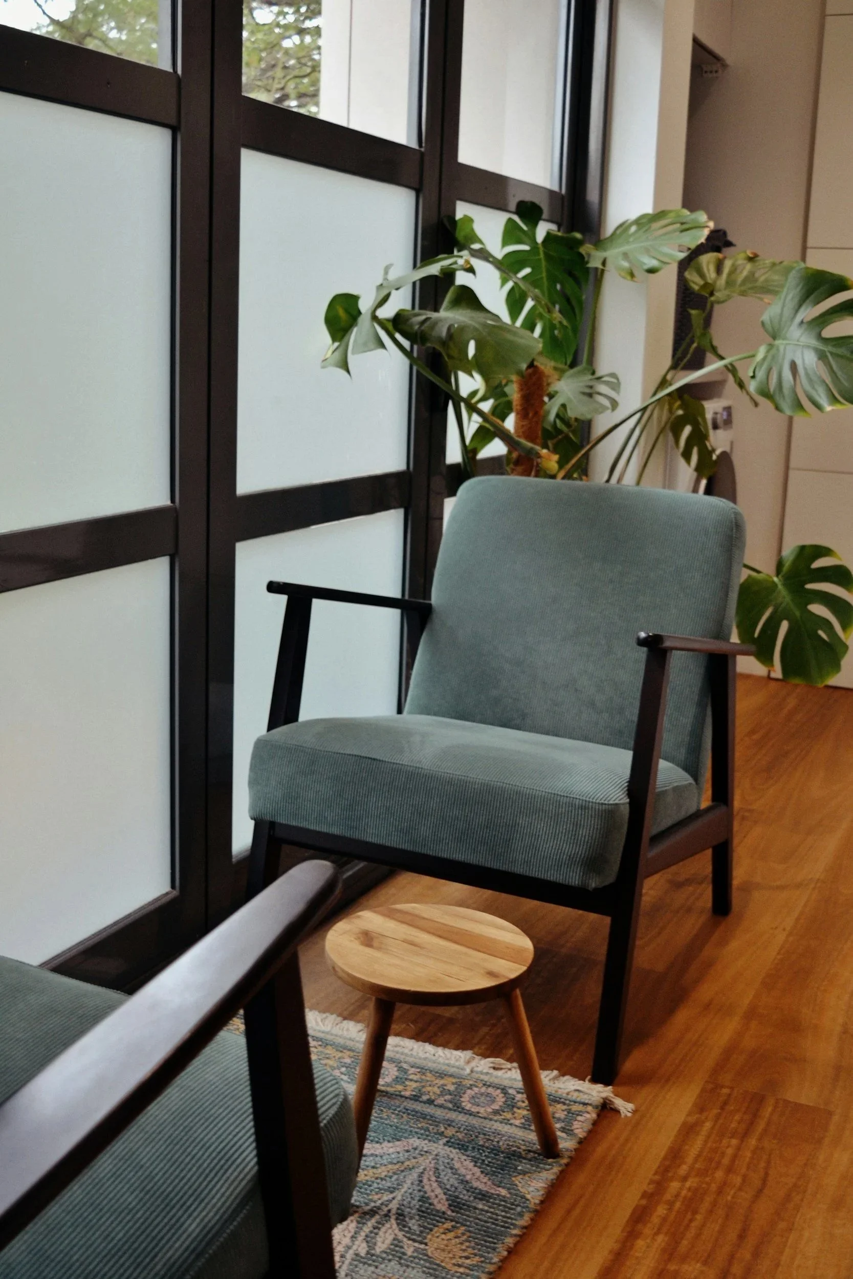 Private counselling and coaching space designed for leaders, entrepreneurs, and their families.
